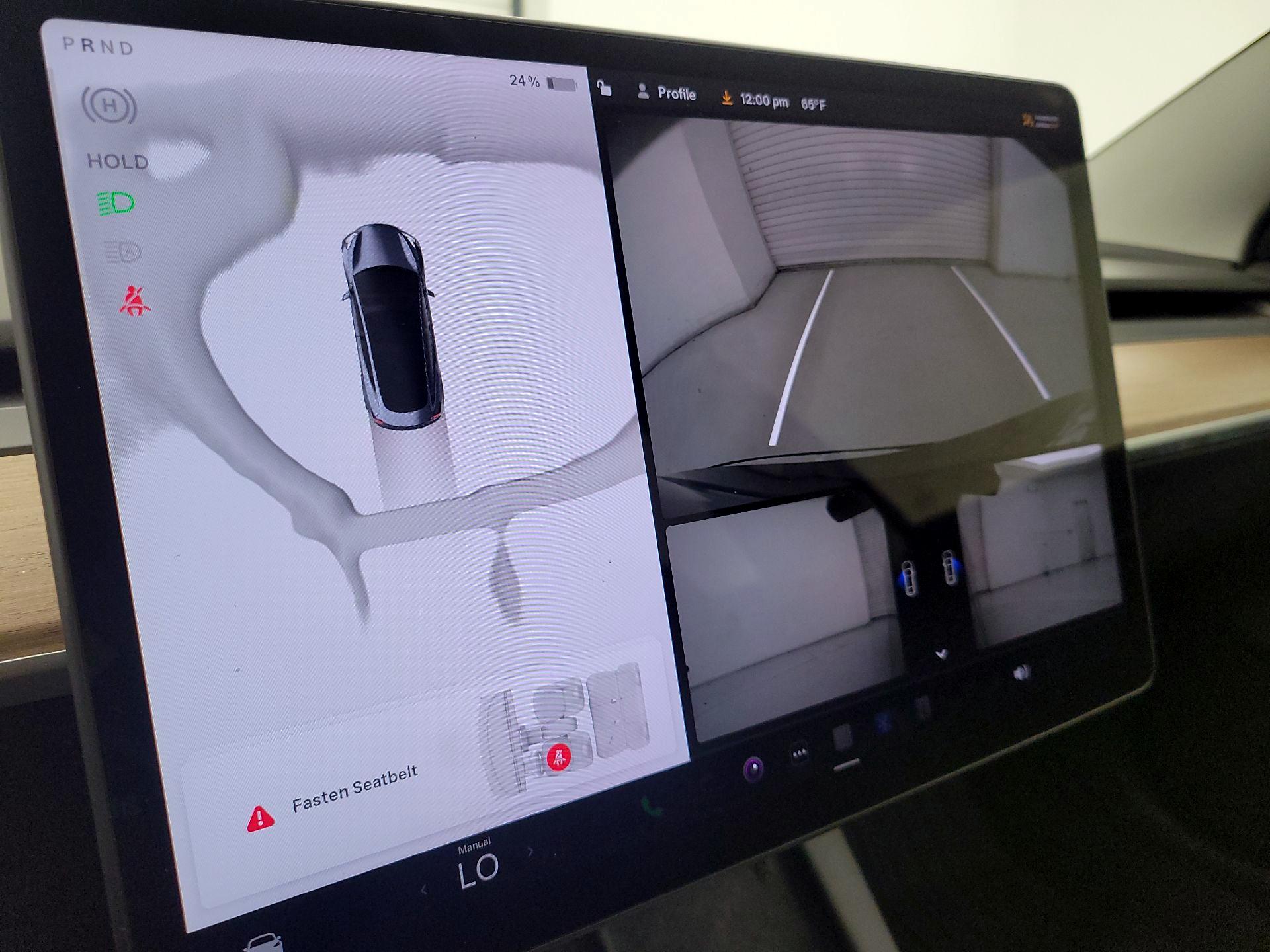 Thumbnail: 2023 Tesla Model 3 - 14