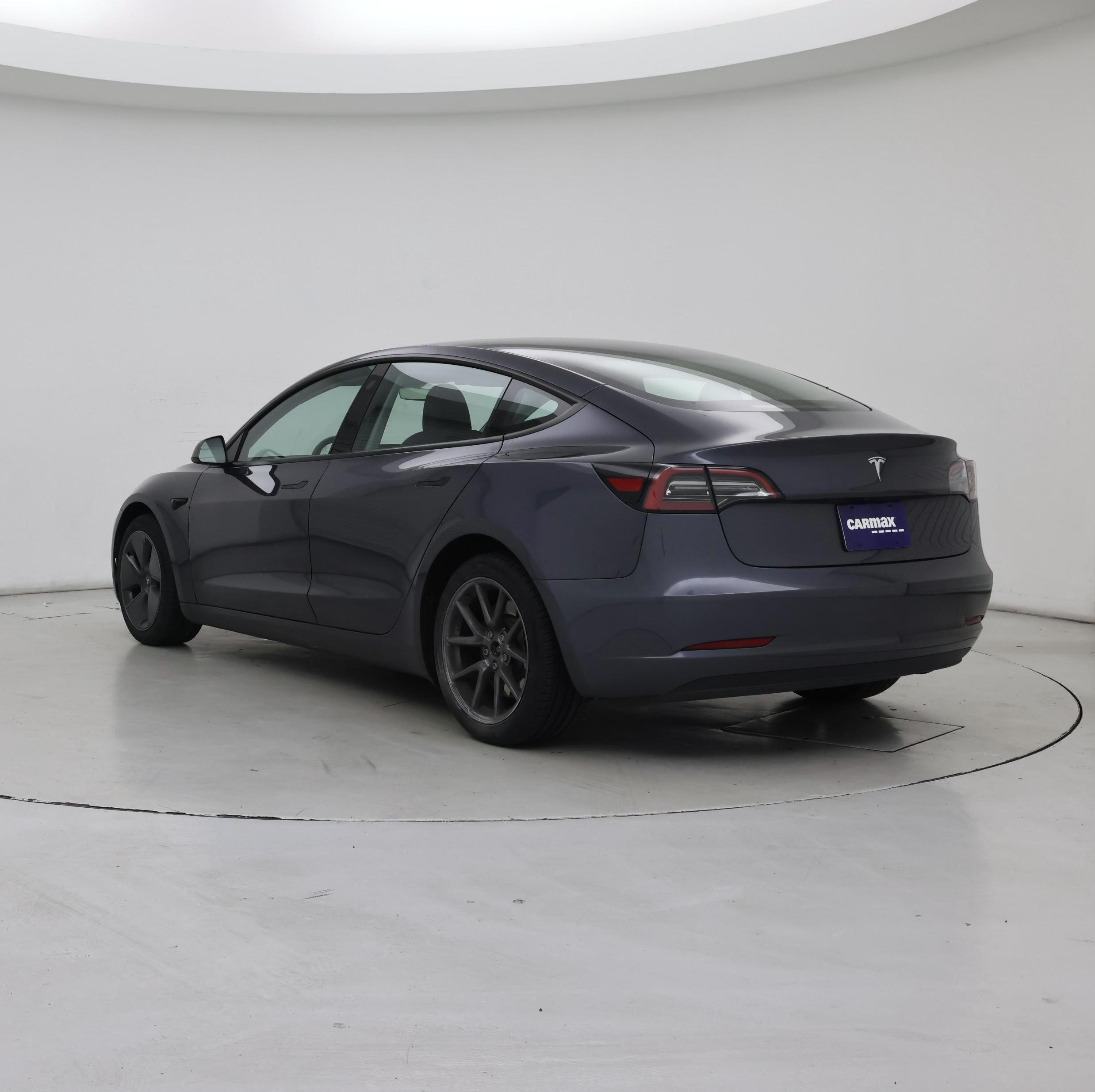 Thumbnail: 2023 Tesla Model 3 - 2