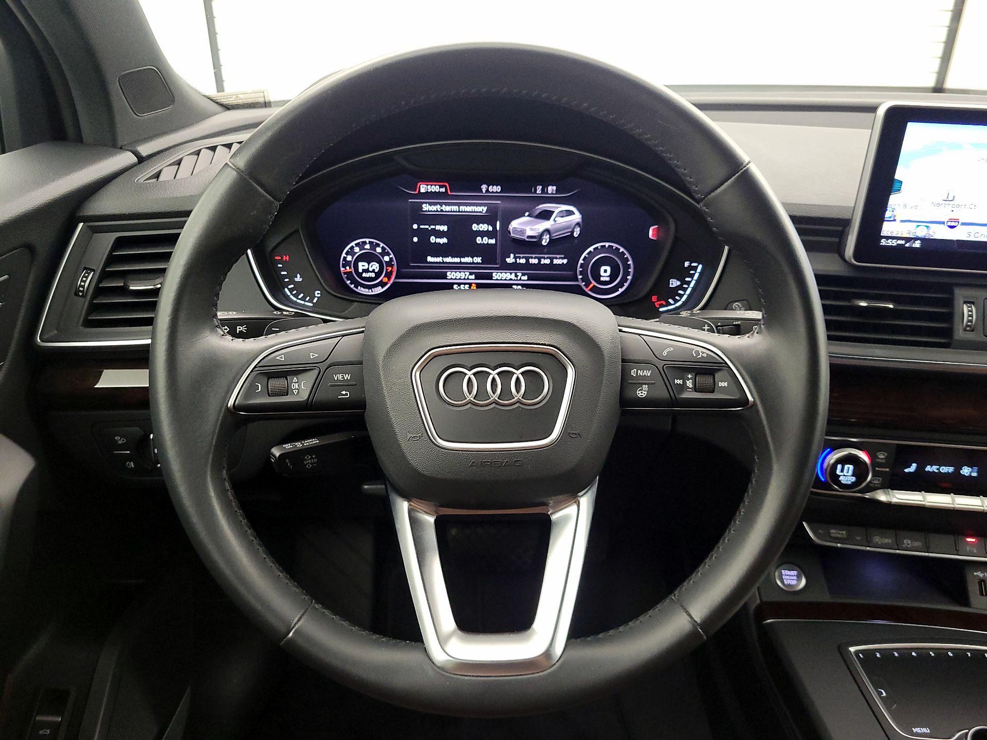 Thumbnail: 2019 Audi Q5 - 10