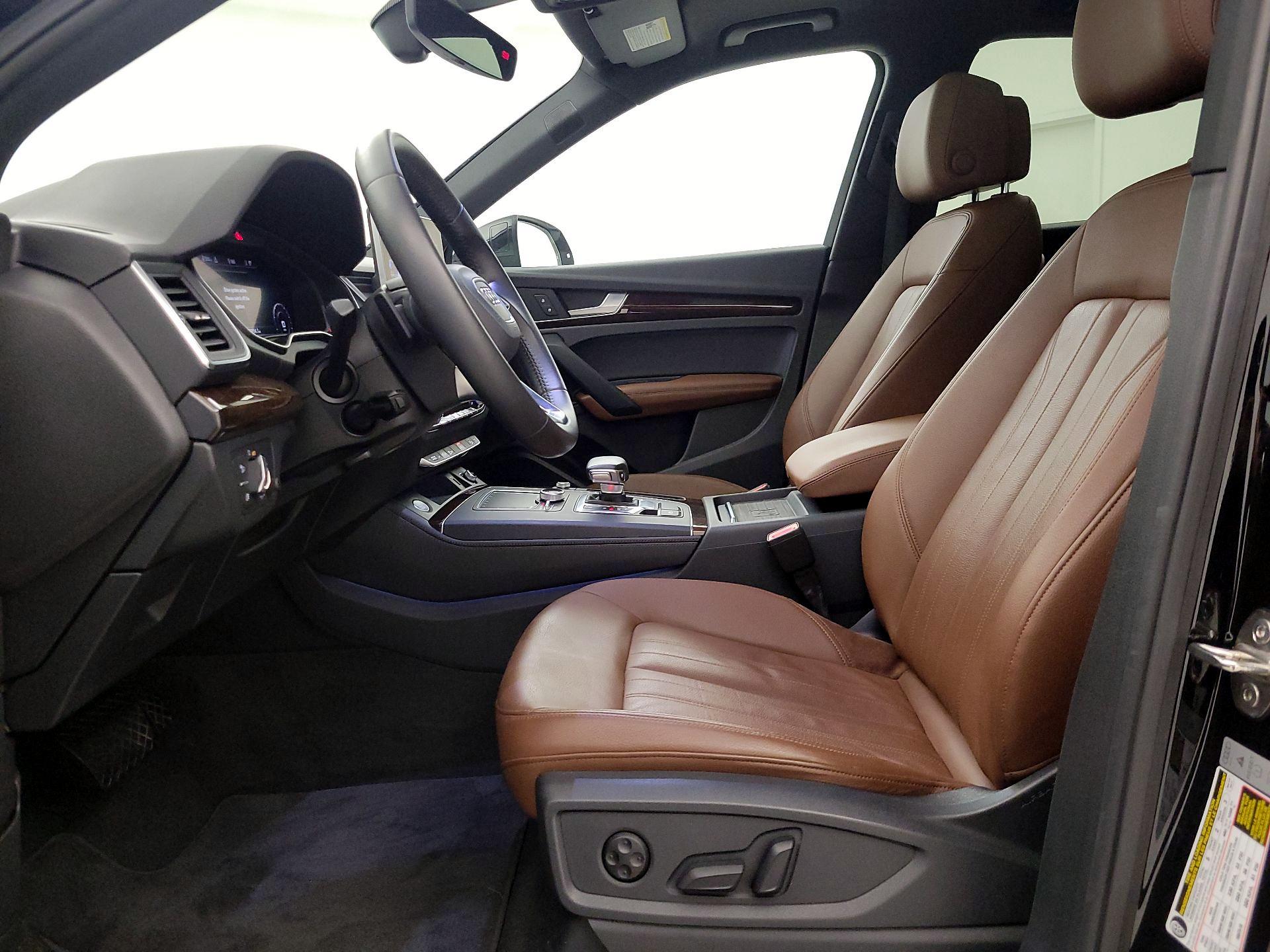 Thumbnail: 2019 Audi Q5 - 11