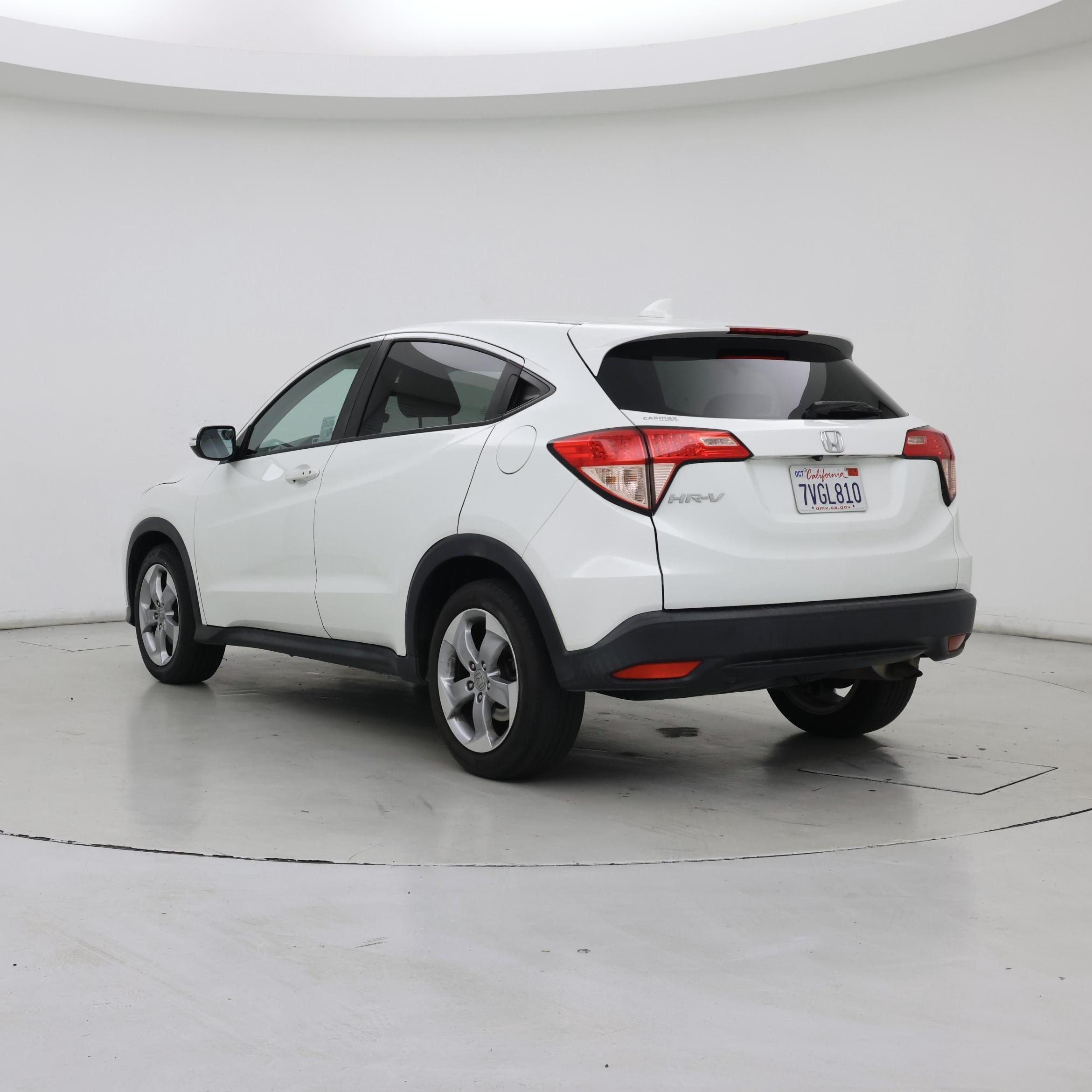 Thumbnail: 2016 Honda HR-V - 2
