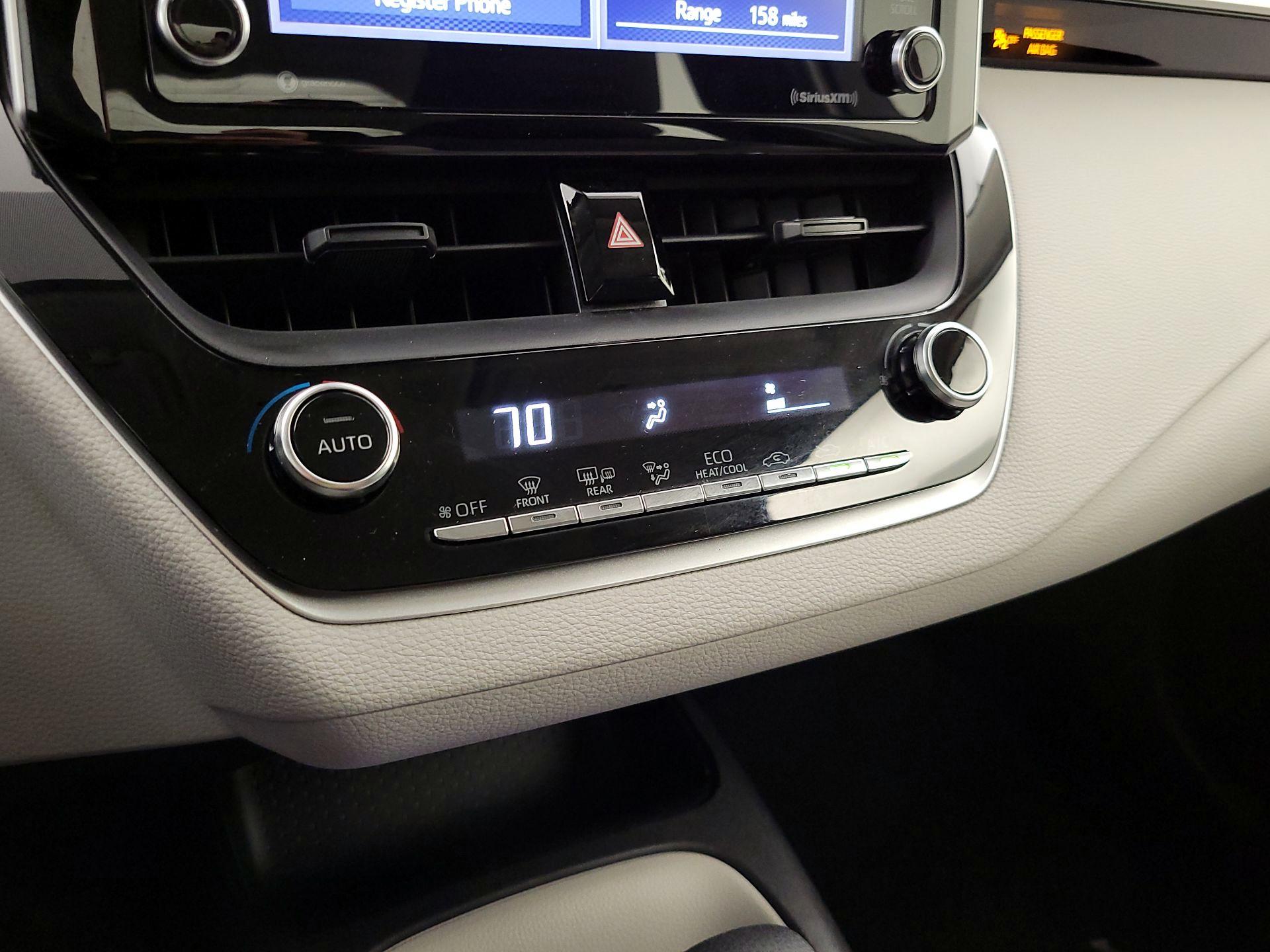 Thumbnail: 2021 Toyota Corolla - 16