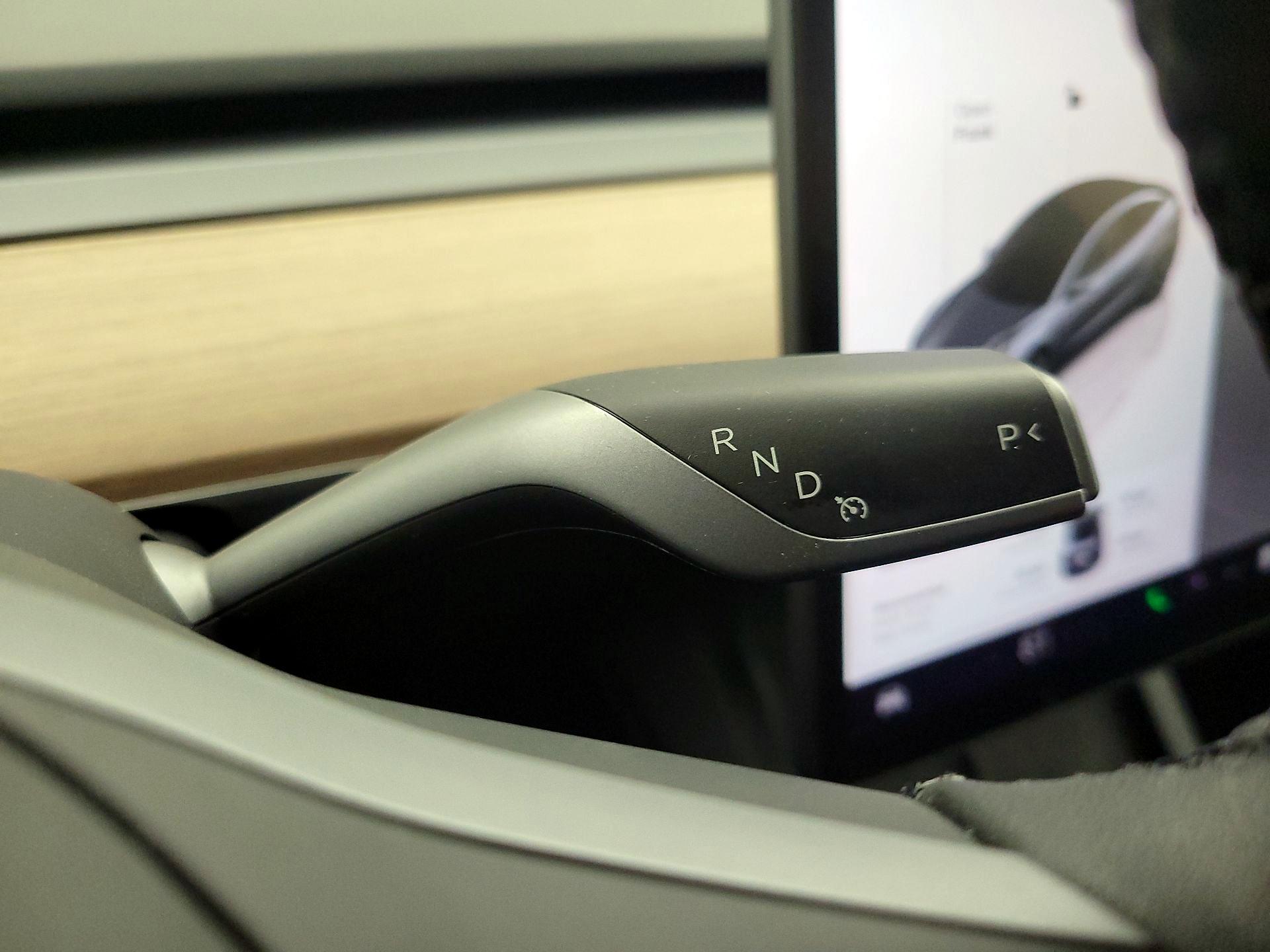 Thumbnail: 2023 Tesla Model 3 - 17