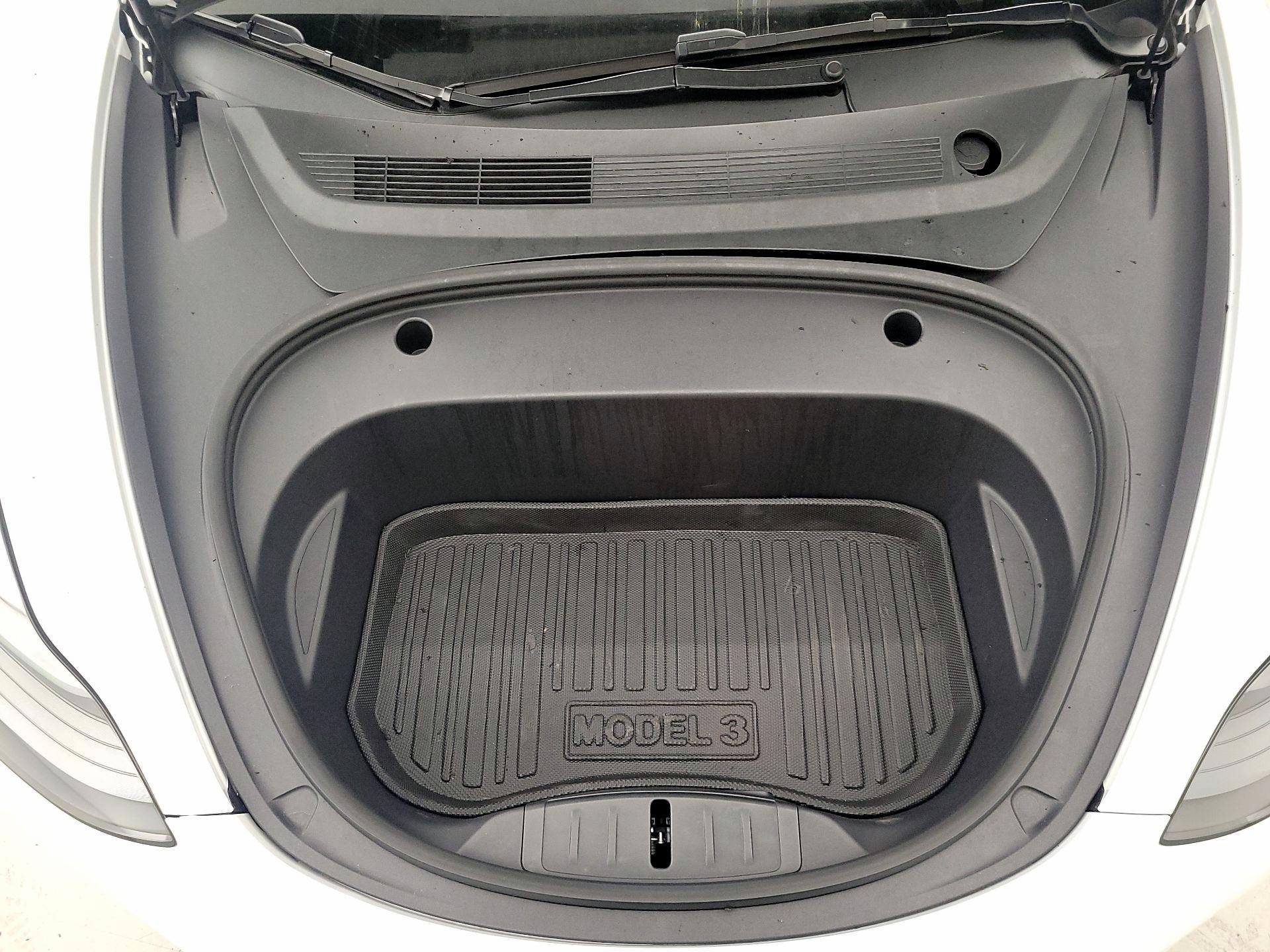 Thumbnail: 2022 Tesla Model 3 - 20