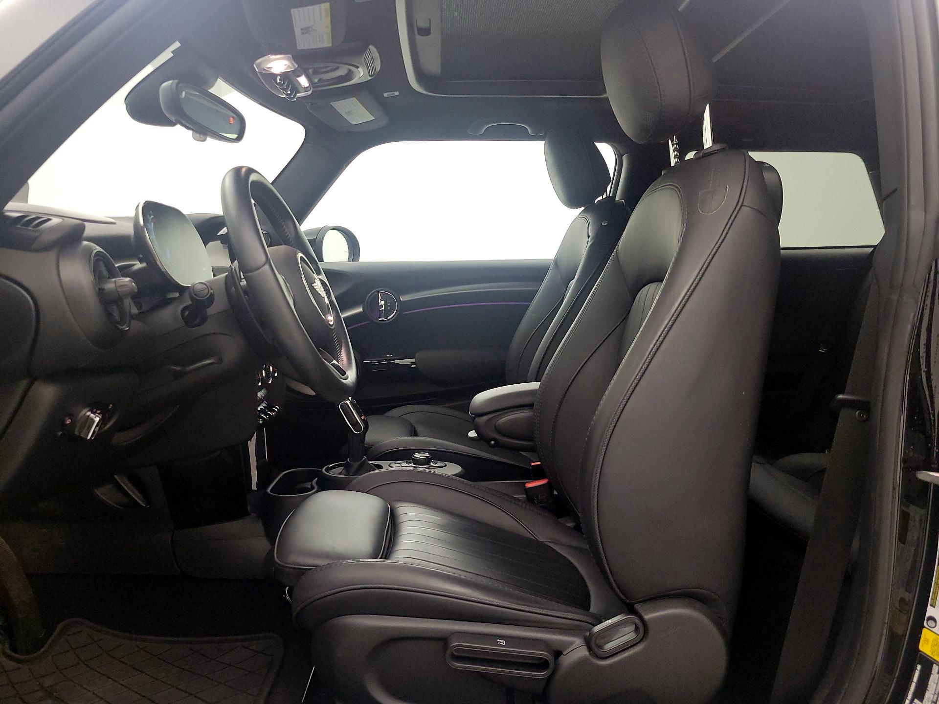 Thumbnail: 2024 MINI Cooper Hardtop - 11