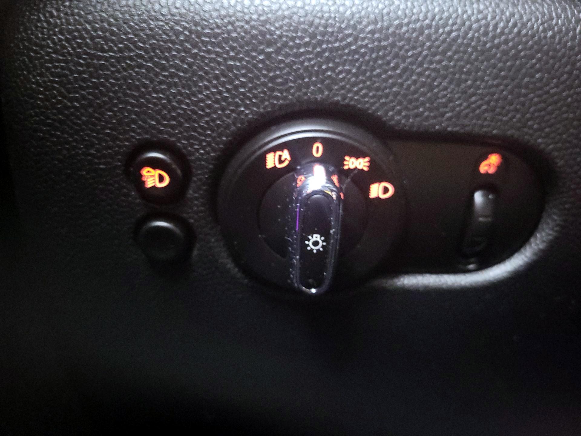 Thumbnail: 2024 MINI Cooper Hardtop - 13