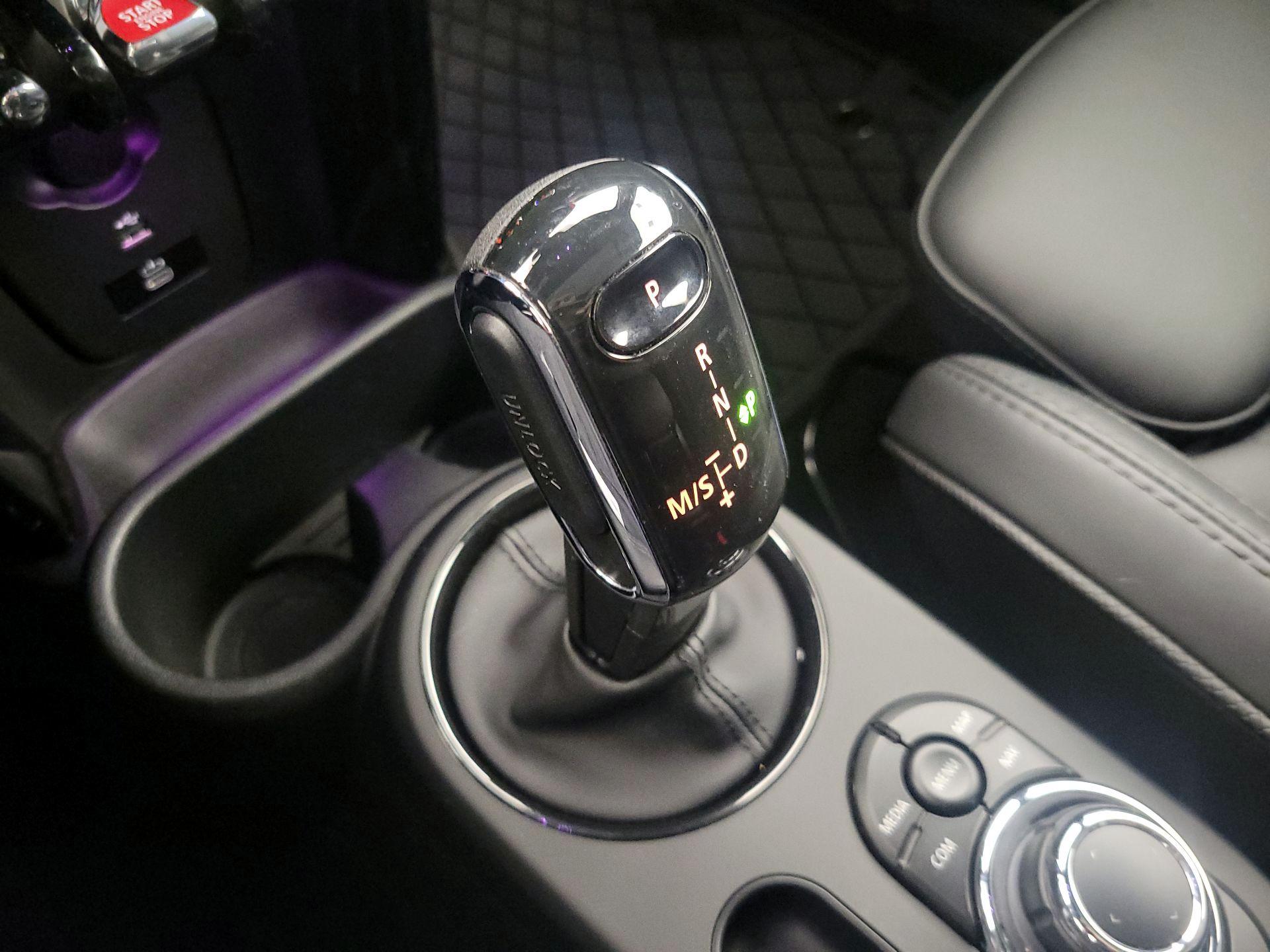 Thumbnail: 2024 MINI Cooper Hardtop - 18