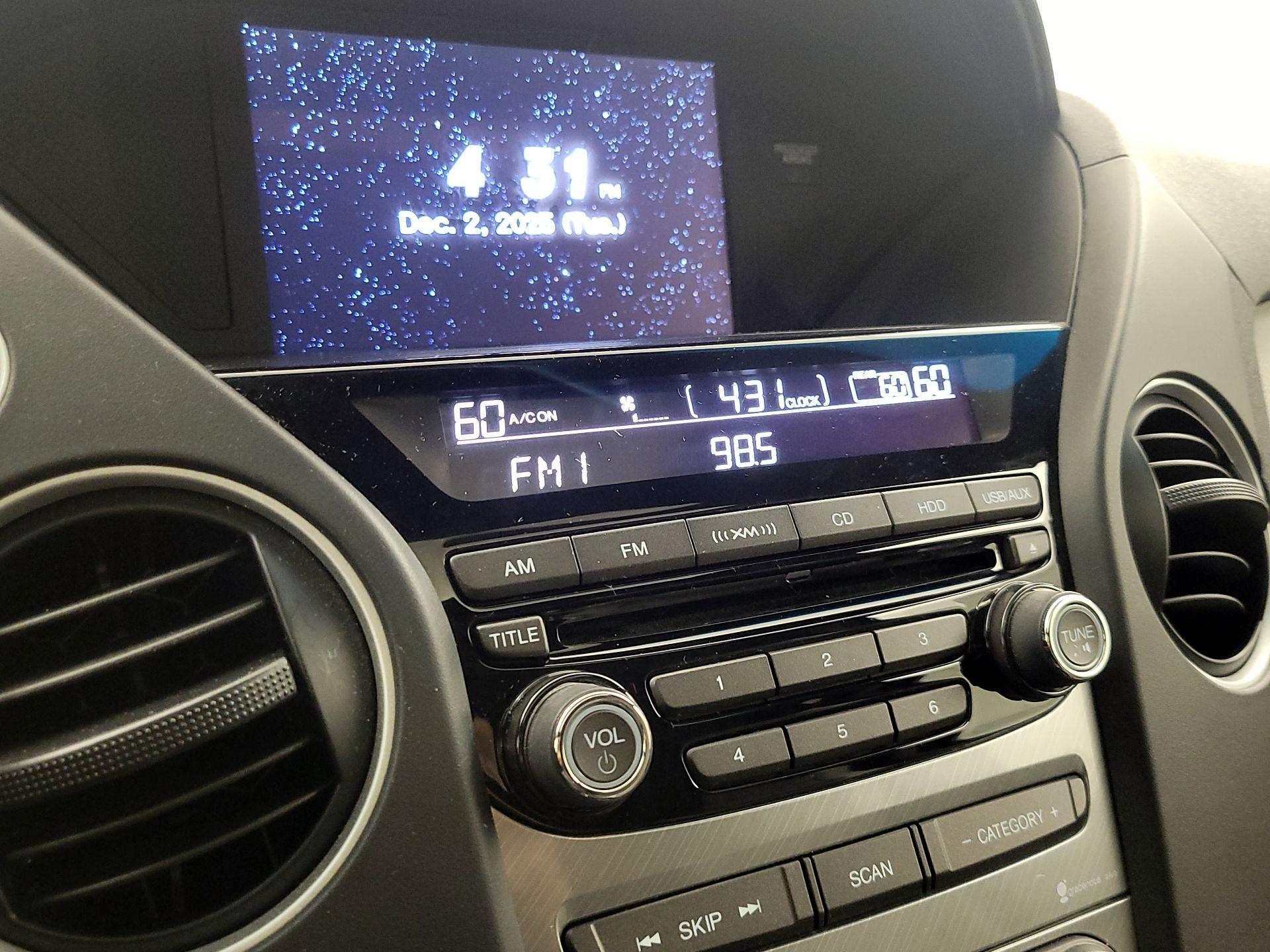 Thumbnail: 2015 Honda Pilot - 16