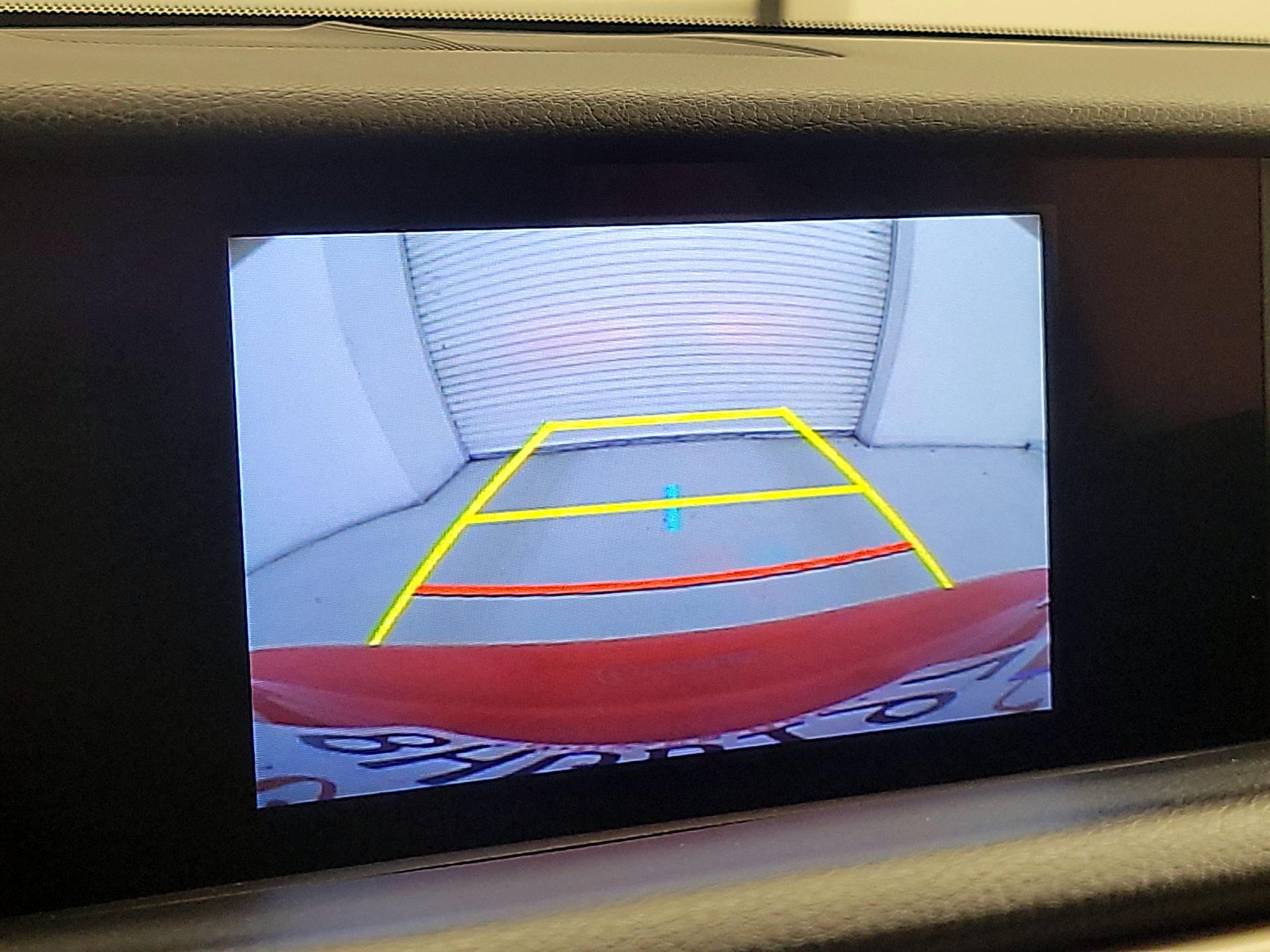 Thumbnail: 2019 Lexus IS - 14