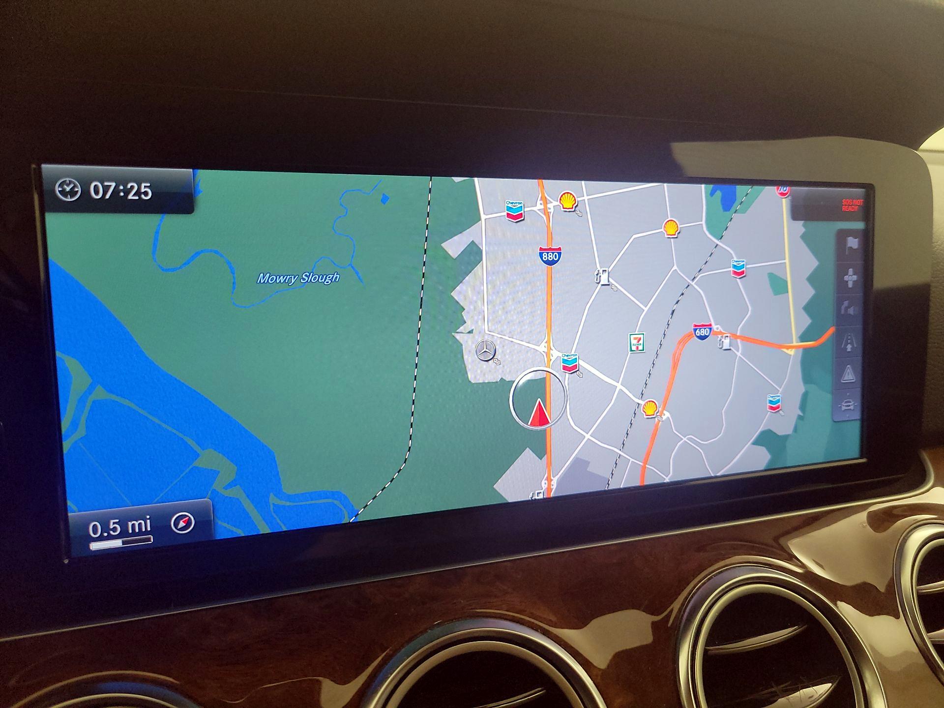 Thumbnail: 2017 Mercedes-Benz E-Class - 14