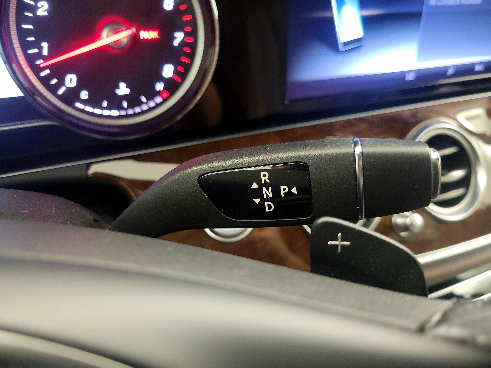 Thumbnail: 2017 Mercedes-Benz E-Class - 18