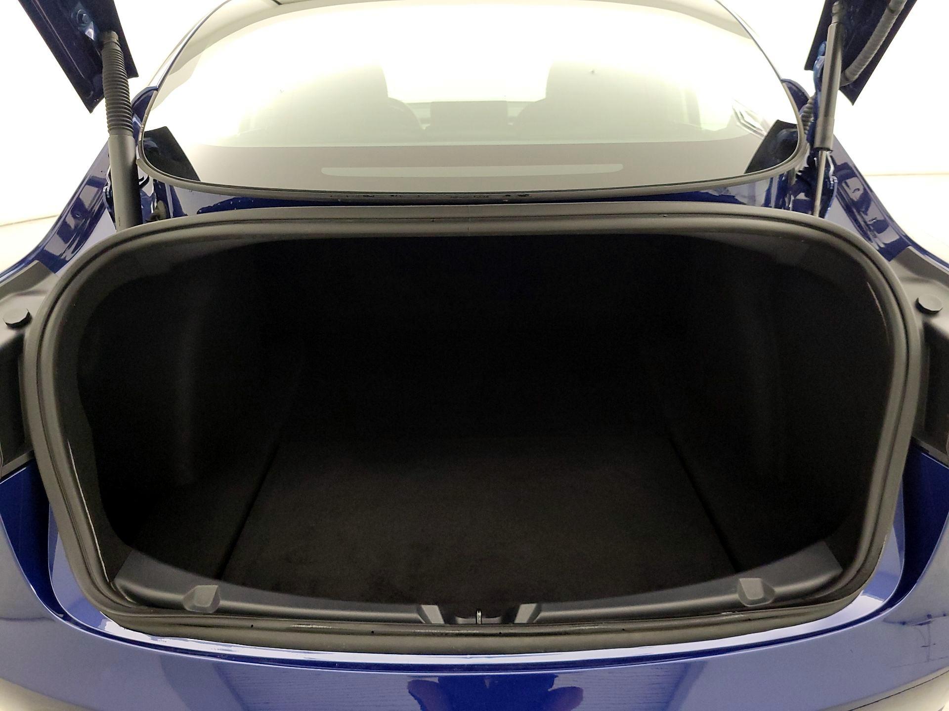 Thumbnail: 2023 Tesla Model 3 - 20