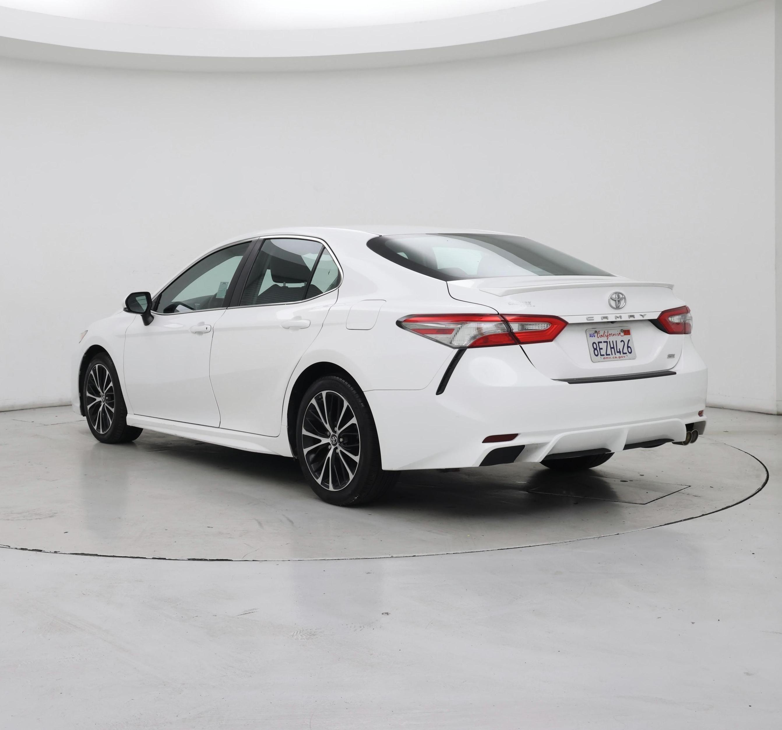 Thumbnail: 2018 Toyota Camry - 2