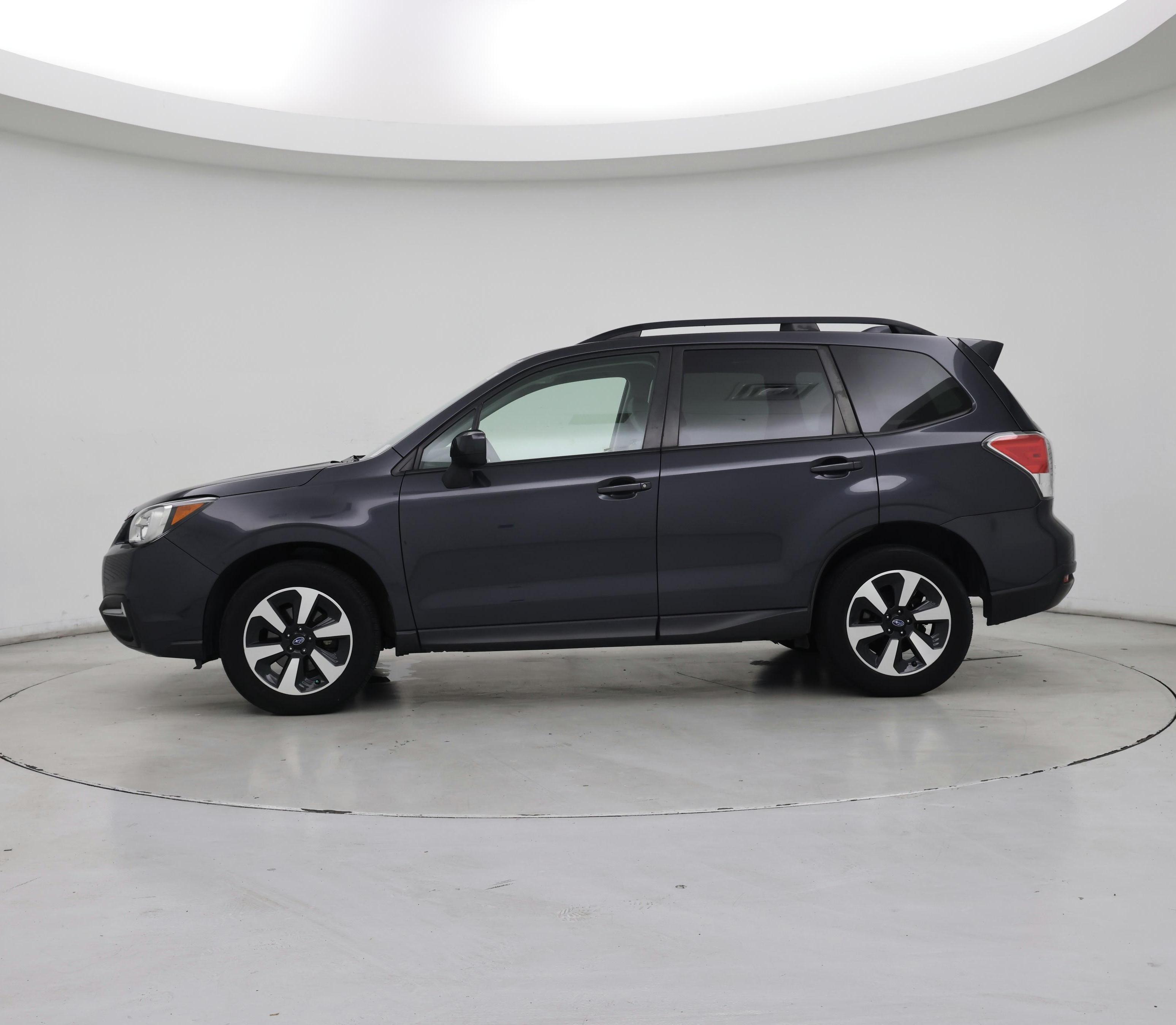 Thumbnail: 2018 Subaru Forester - 3