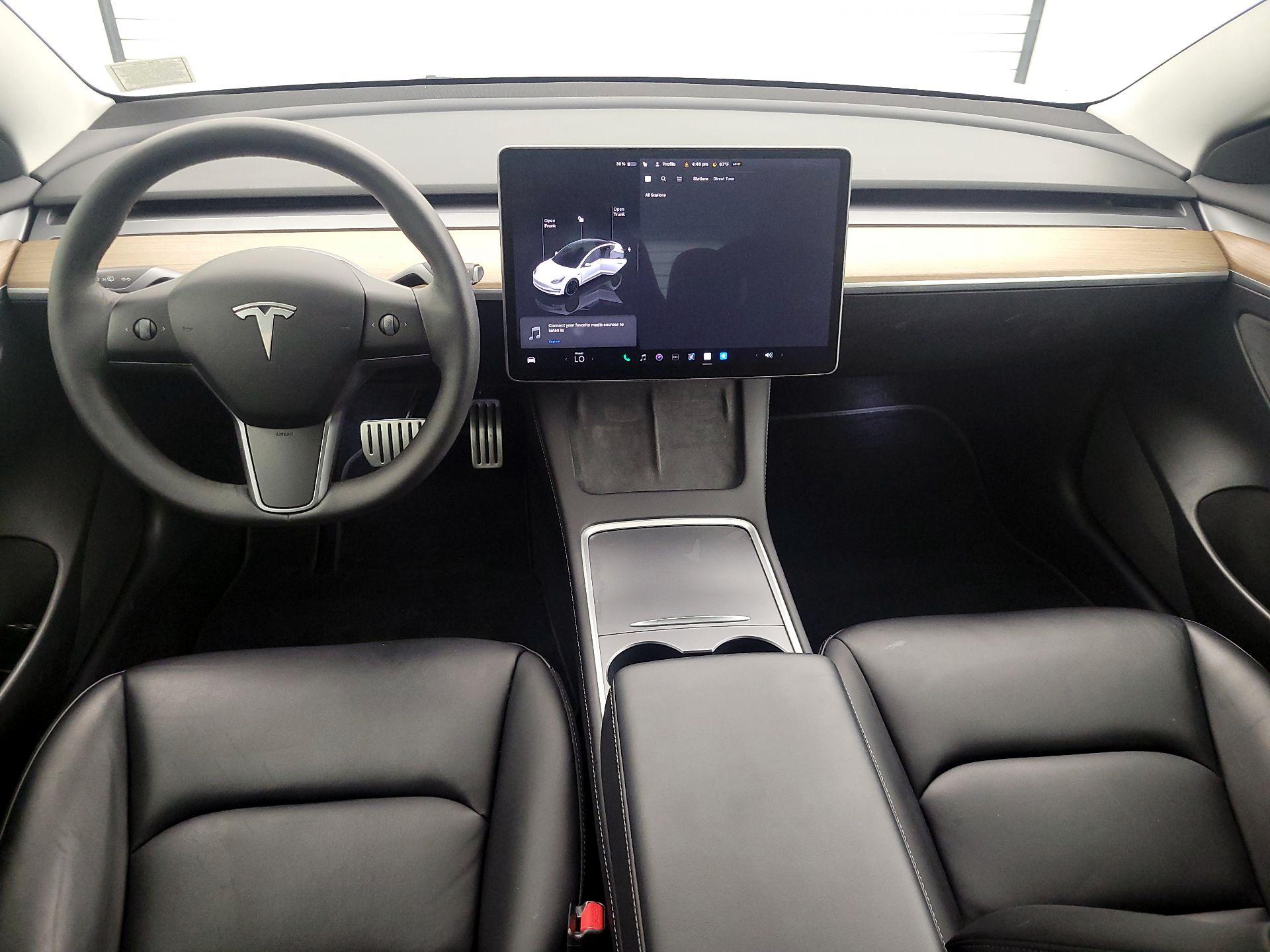 Thumbnail: 2022 Tesla Model 3 - 9