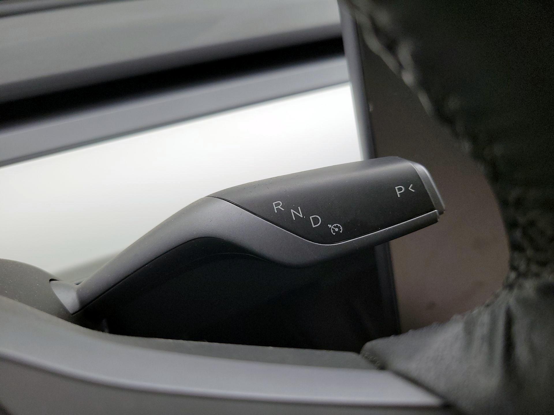 Thumbnail: 2023 Tesla Model 3 - 17