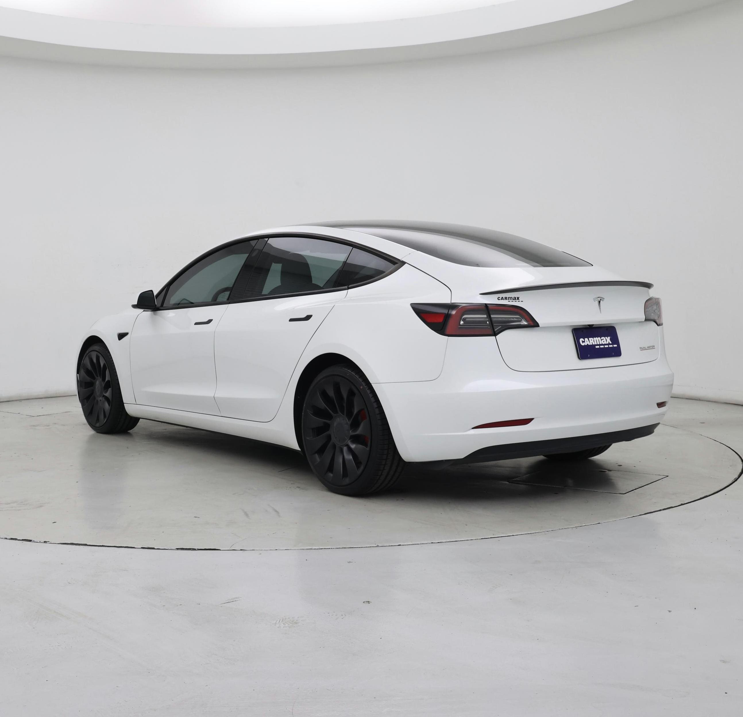 Thumbnail: 2023 Tesla Model 3 - 2