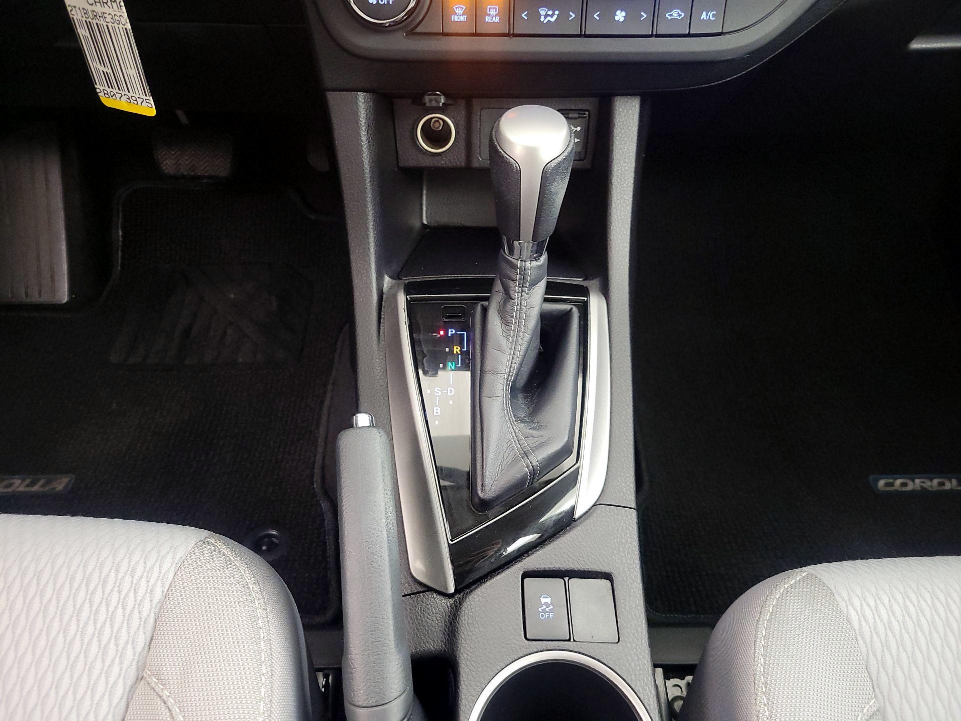 Thumbnail: 2016 Toyota Corolla - 17