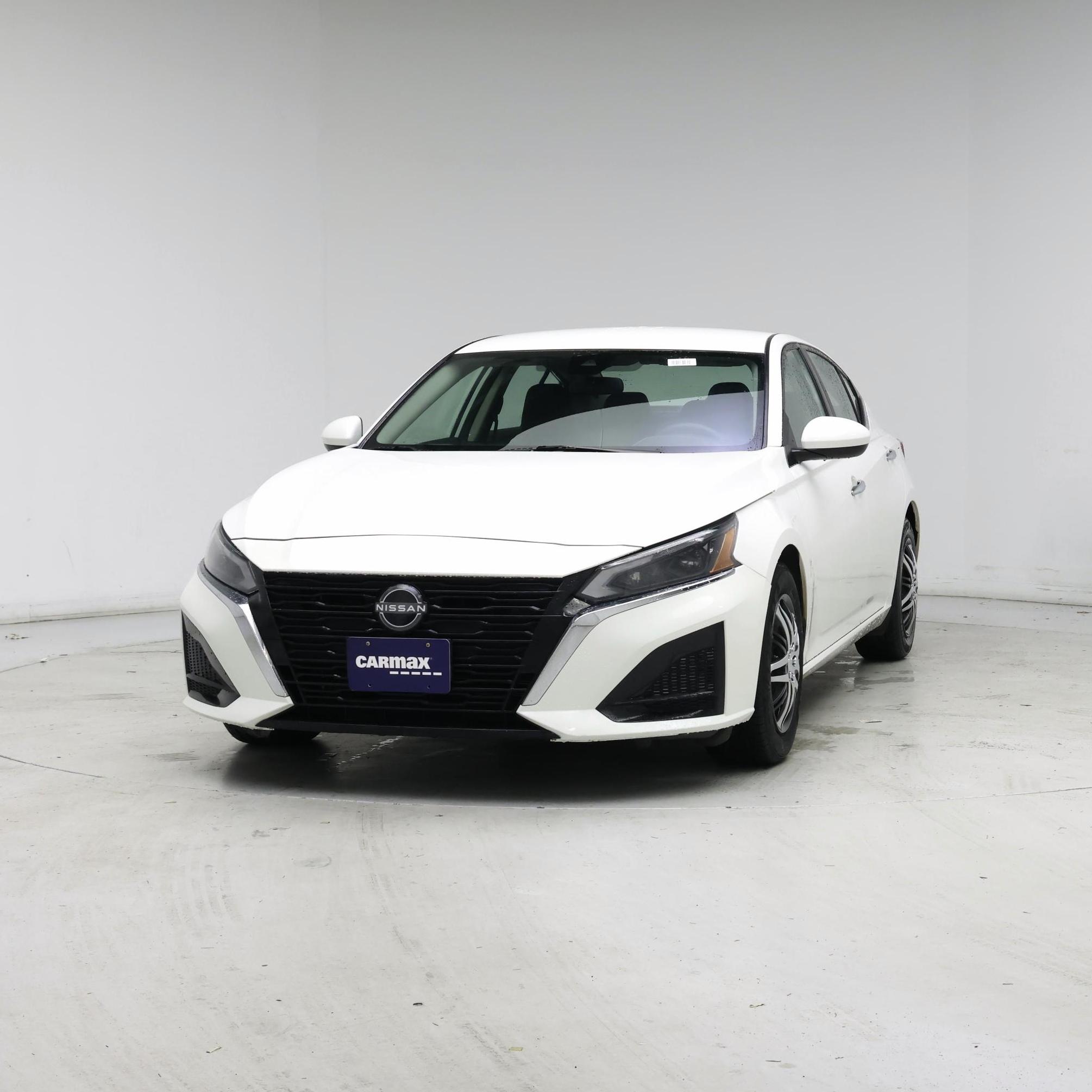 Thumbnail: 2023 Nissan Altima - 4