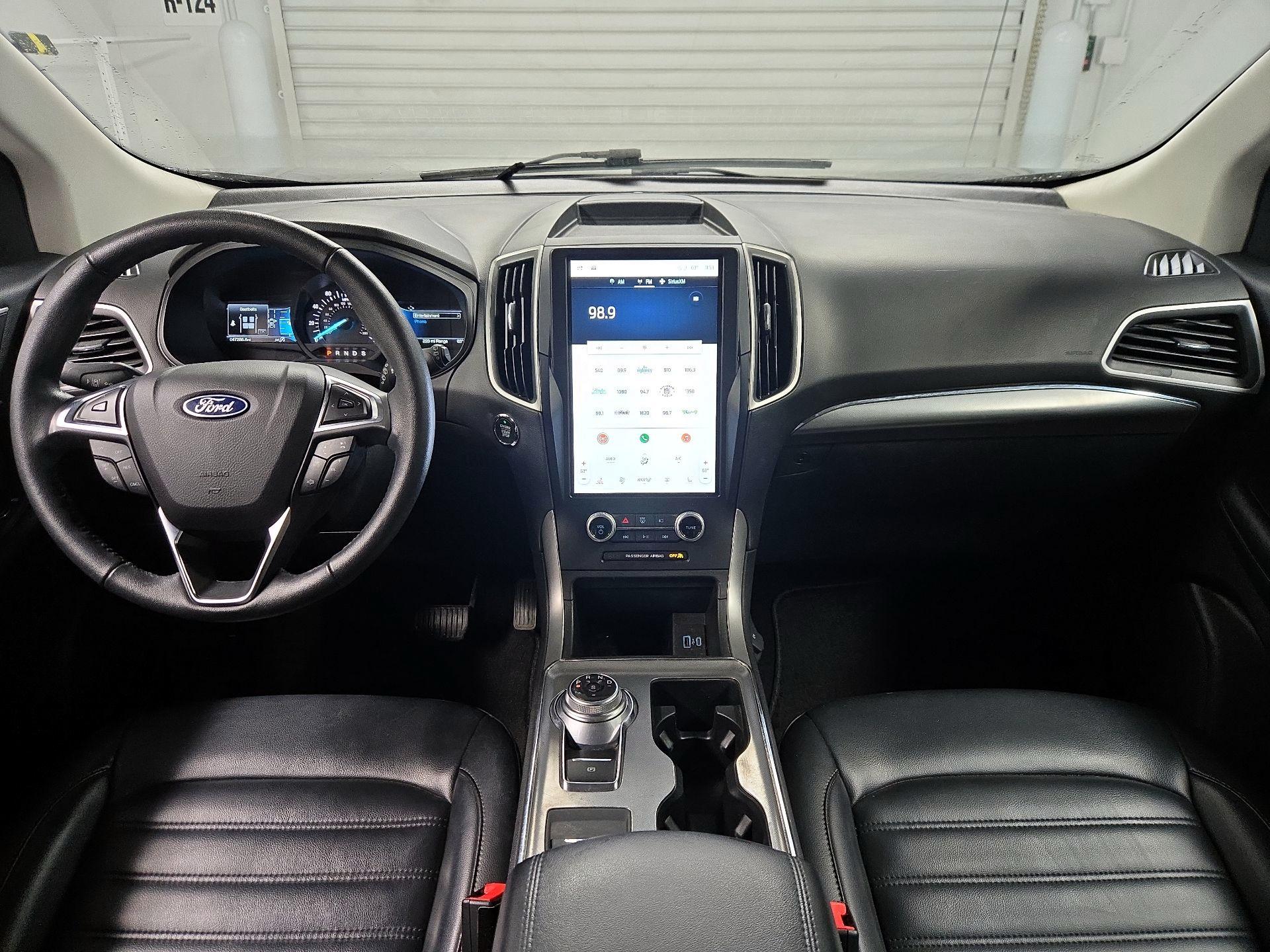 Thumbnail: 2022 Ford Edge - 9