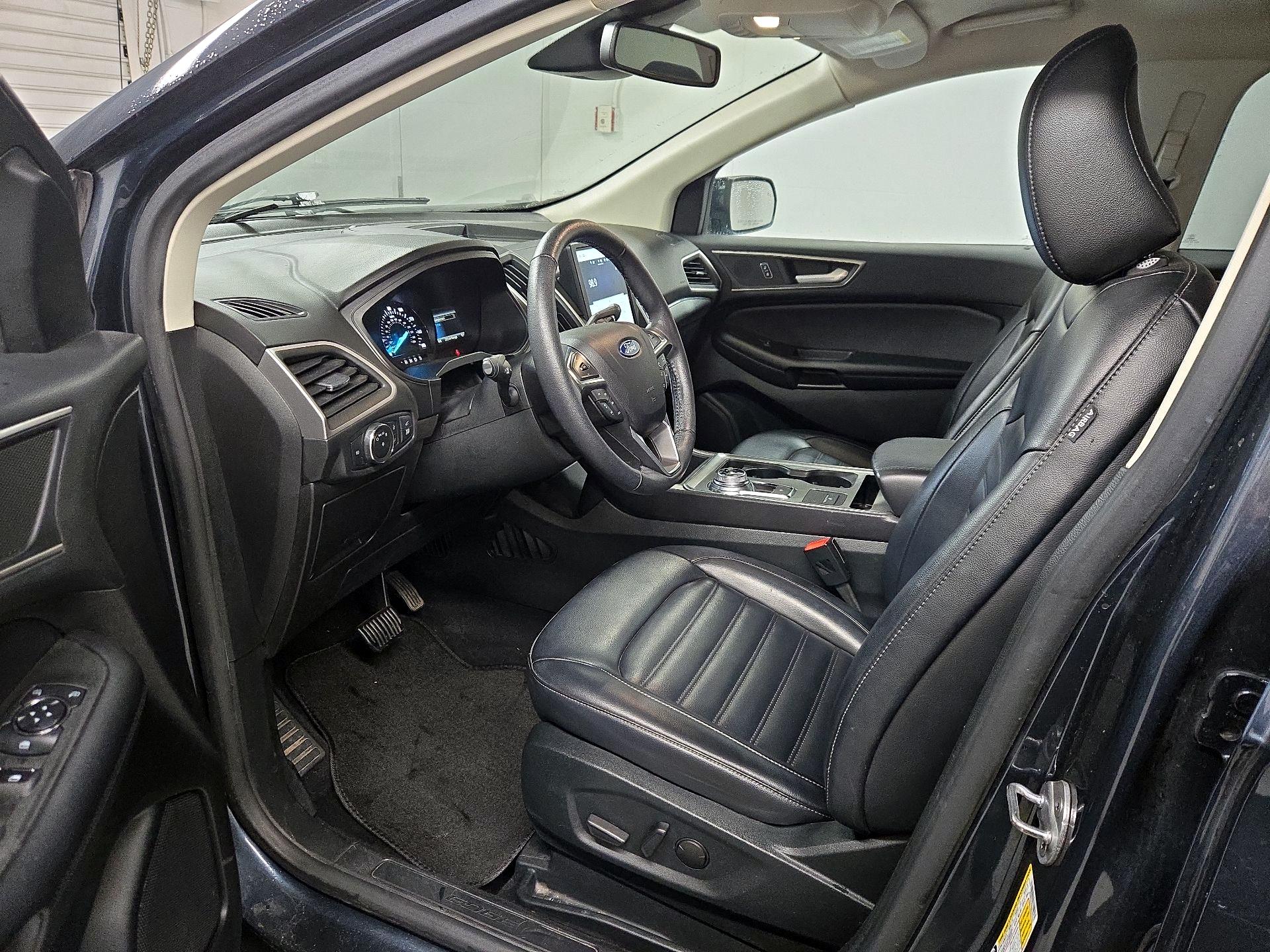 Thumbnail: 2022 Ford Edge - 11