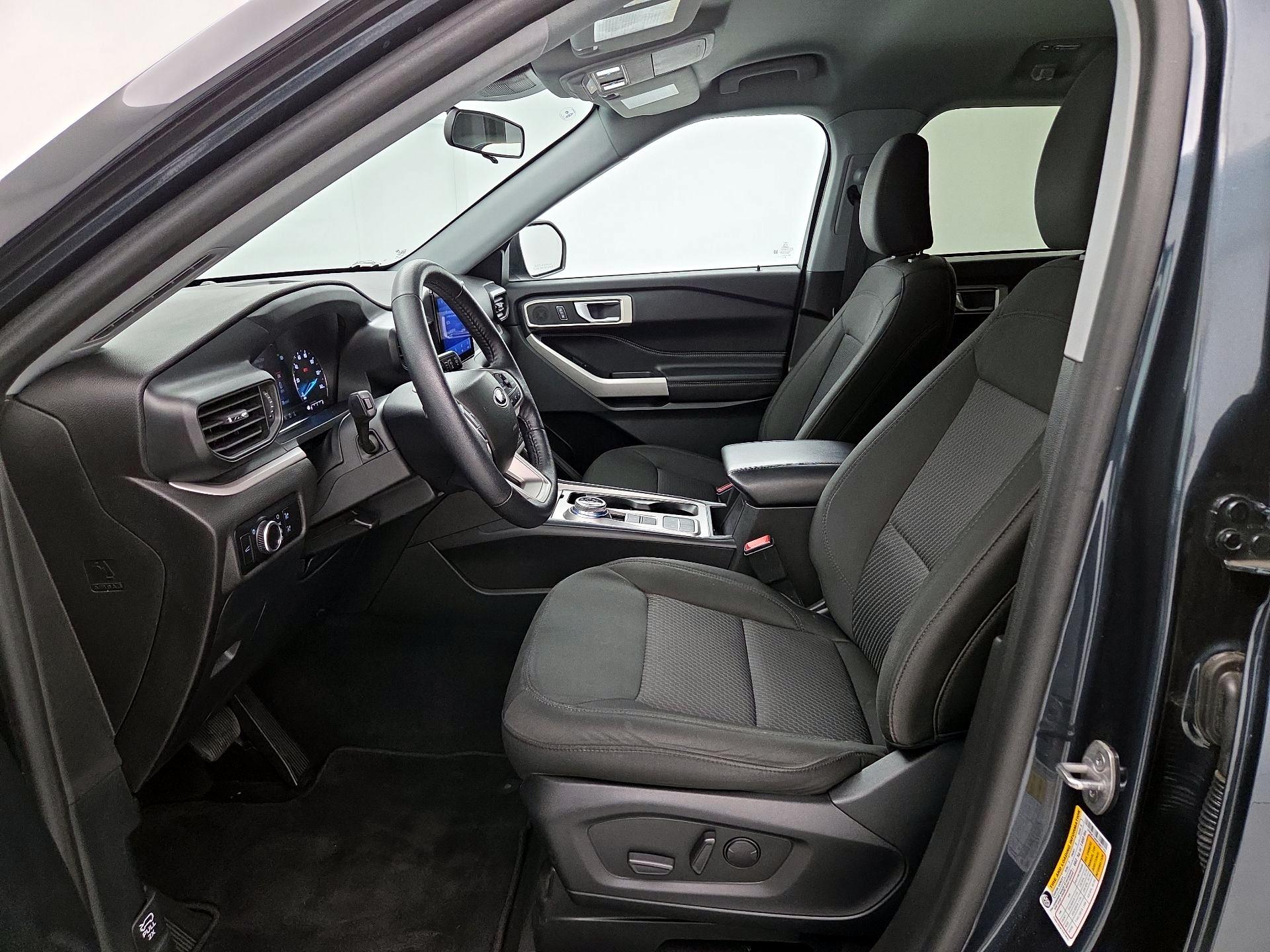 Thumbnail: 2023 Ford Explorer - 11