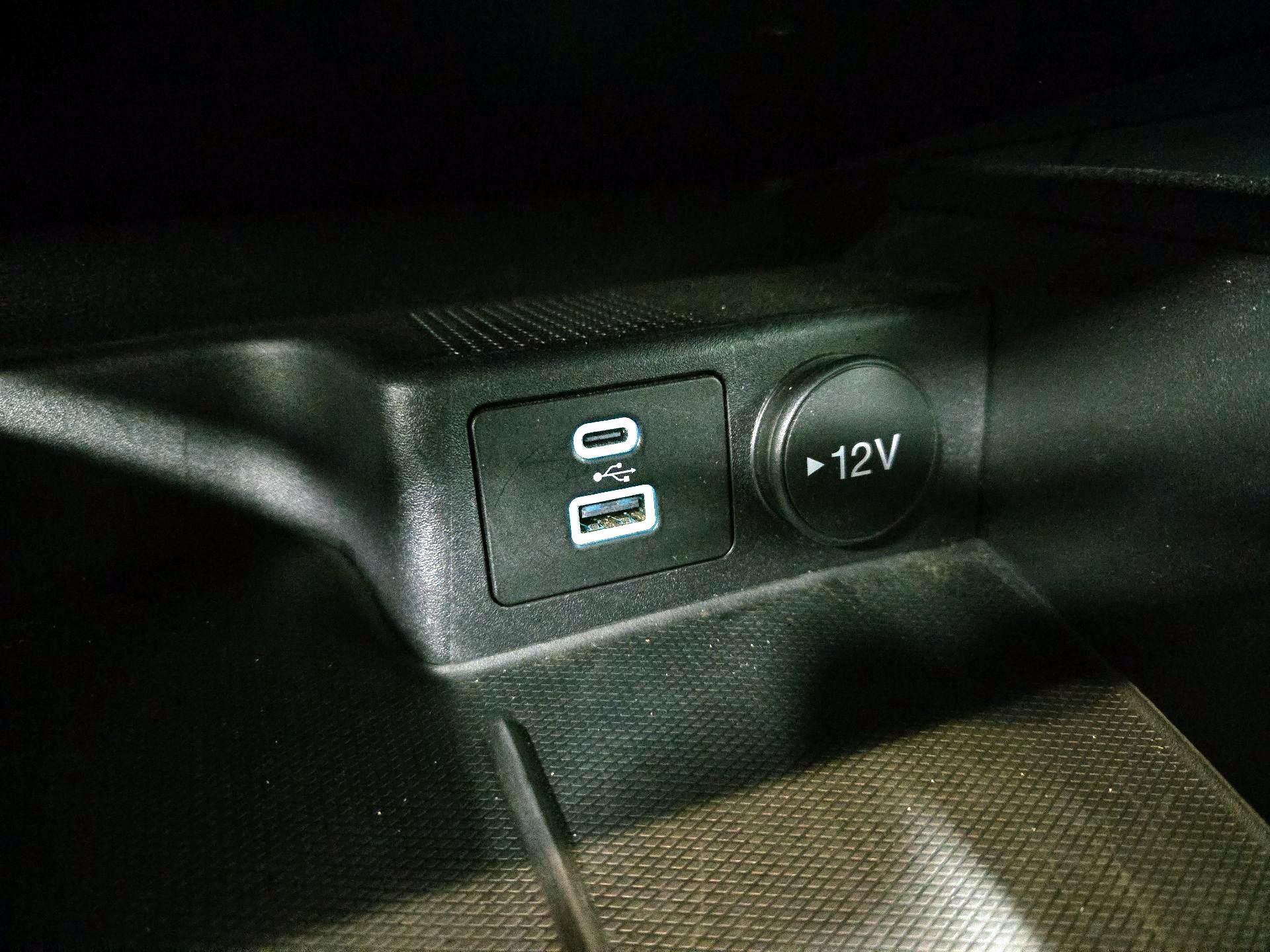 Thumbnail: 2023 Ford Escape - 18