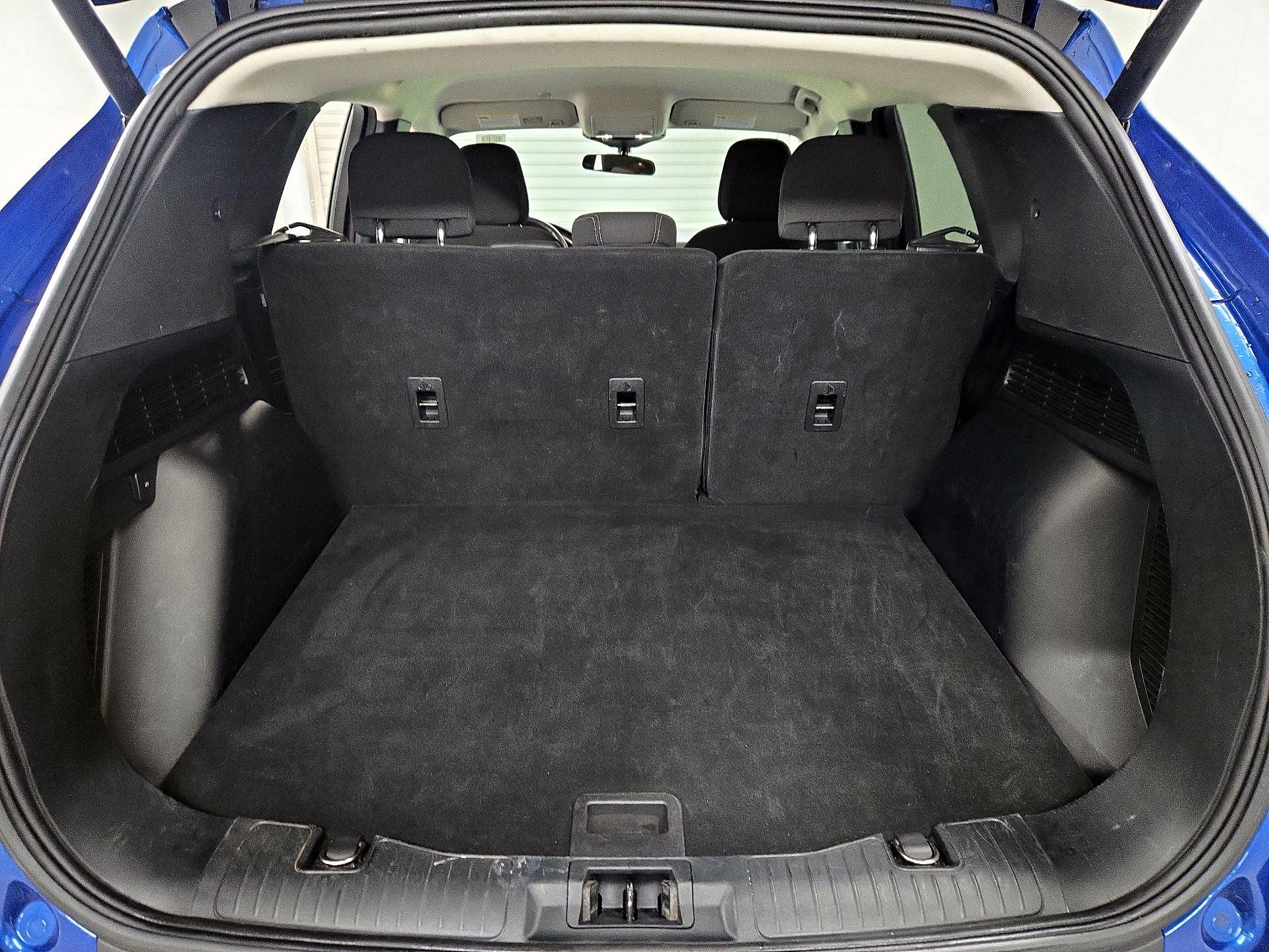 Thumbnail: 2023 Ford Escape - 20