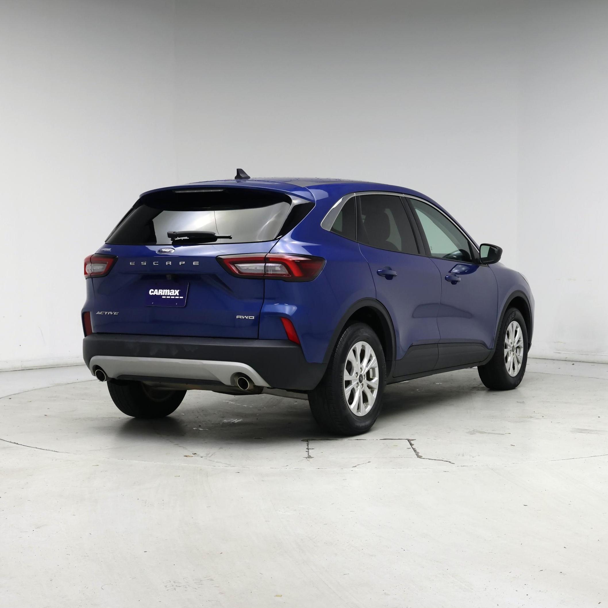 Thumbnail: 2023 Ford Escape - 8