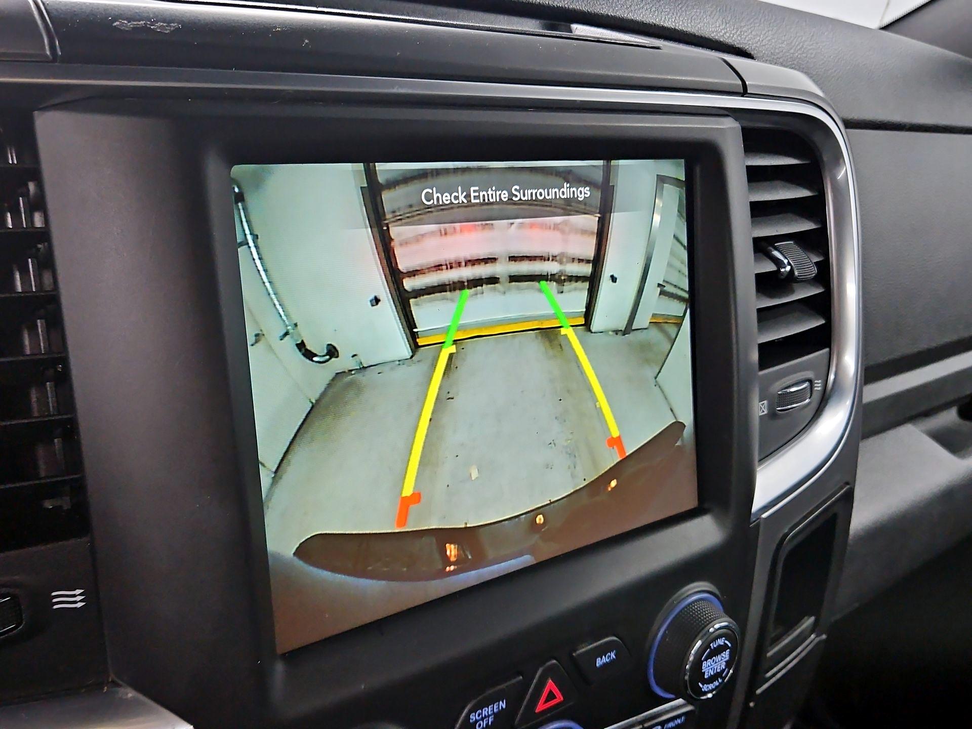 Thumbnail: 2021 RAM 1500 Classic - 14