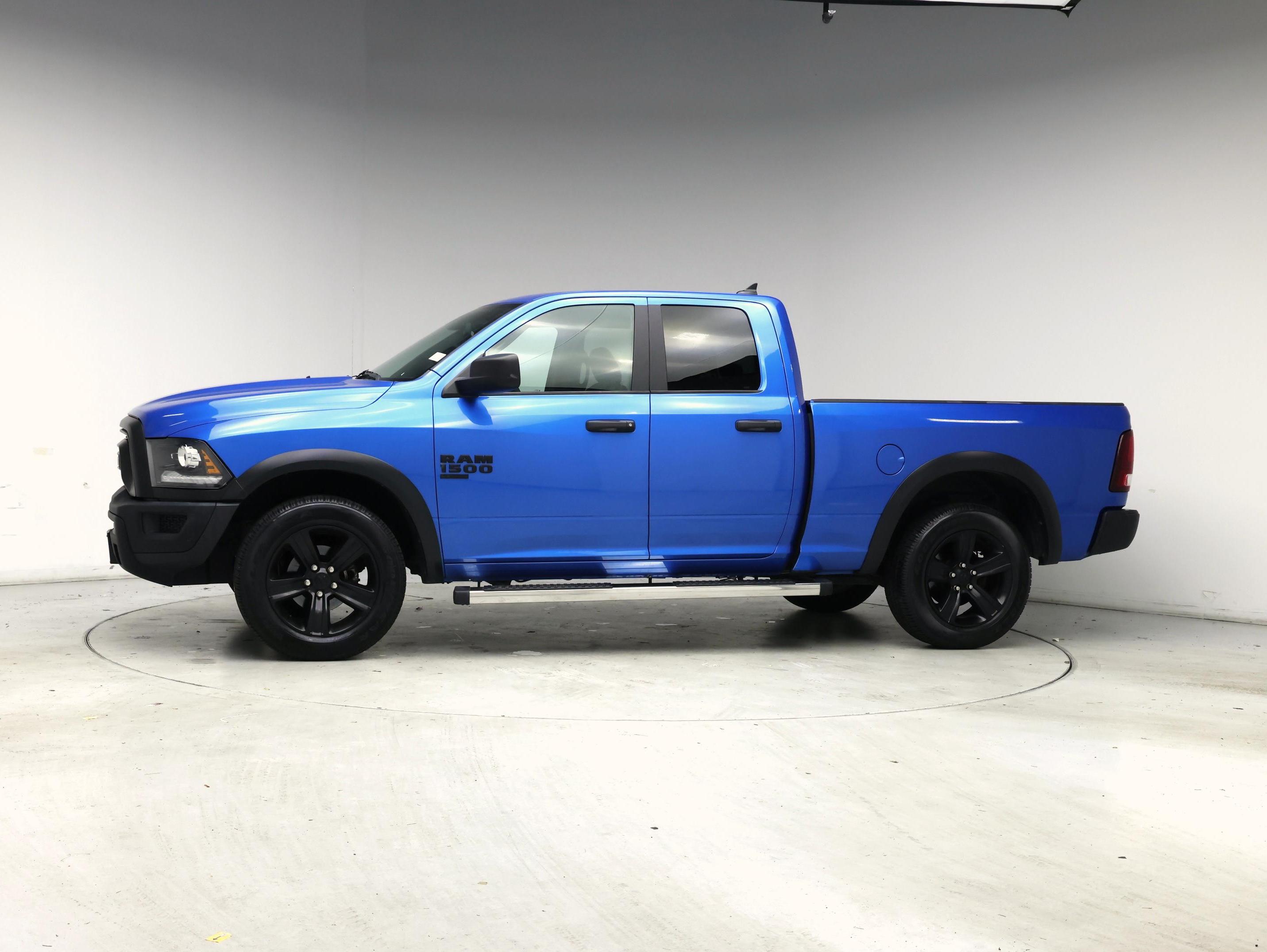 Thumbnail: 2021 RAM 1500 Classic - 3