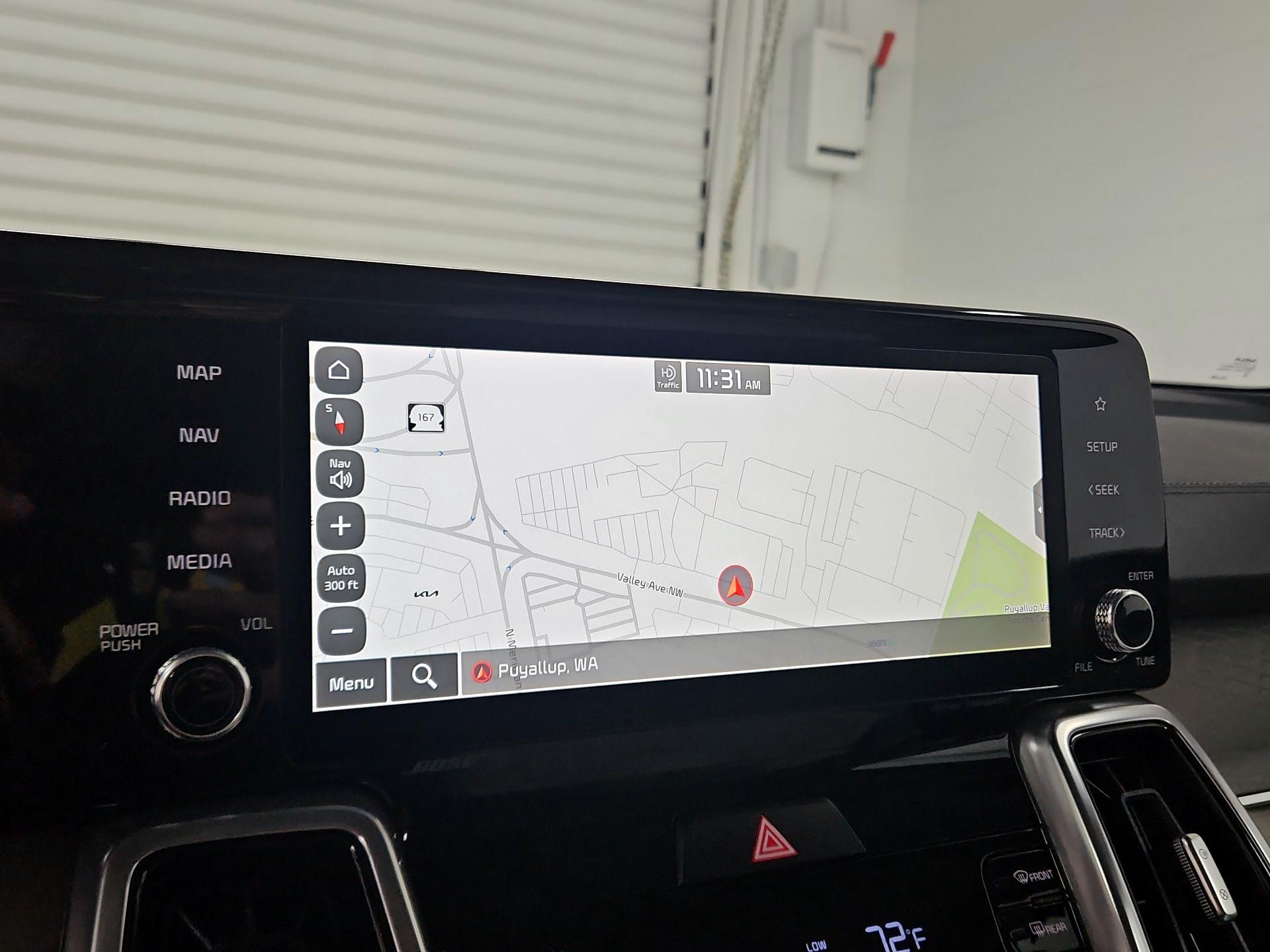 Thumbnail: 2023 Kia Sorento - 14