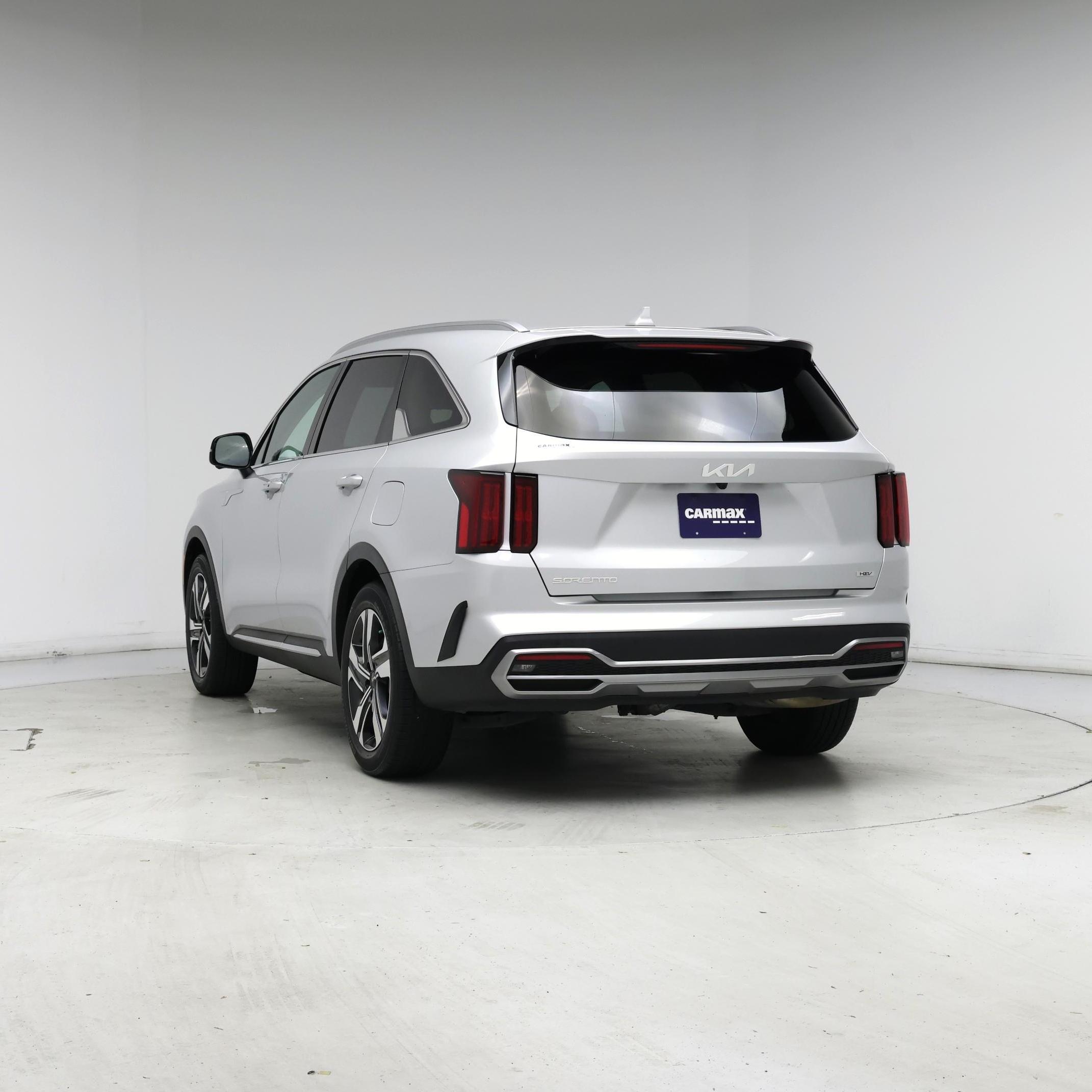 Thumbnail: 2023 Kia Sorento - 6