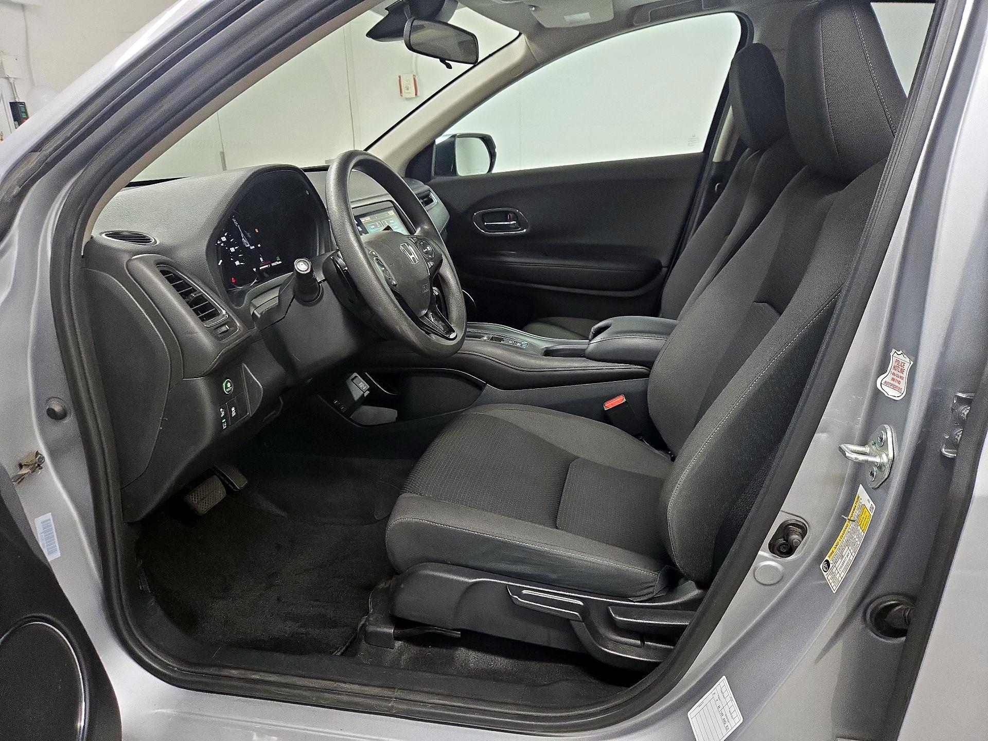 Thumbnail: 2022 Honda HR-V - 11