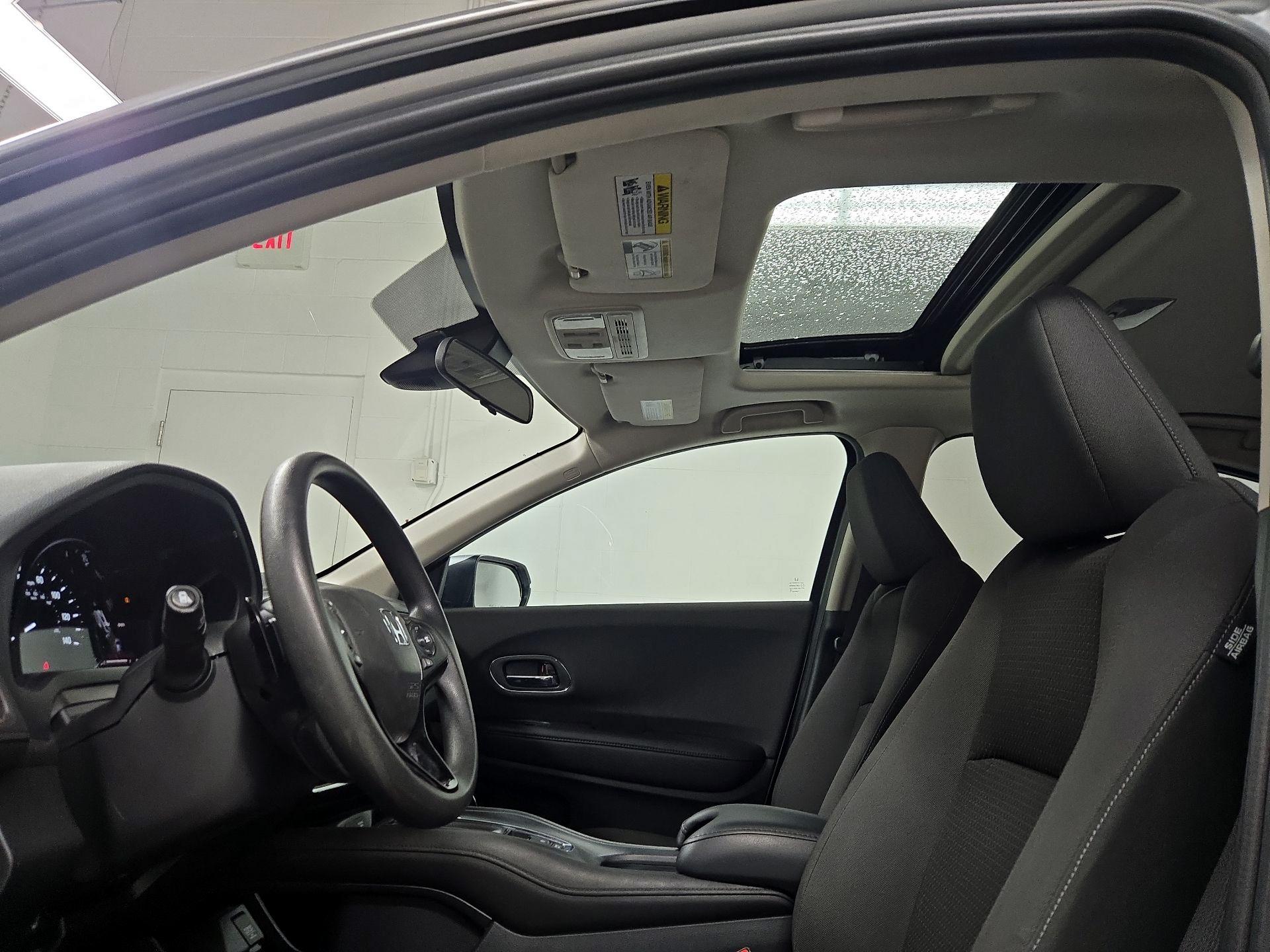 Thumbnail: 2022 Honda HR-V - 19