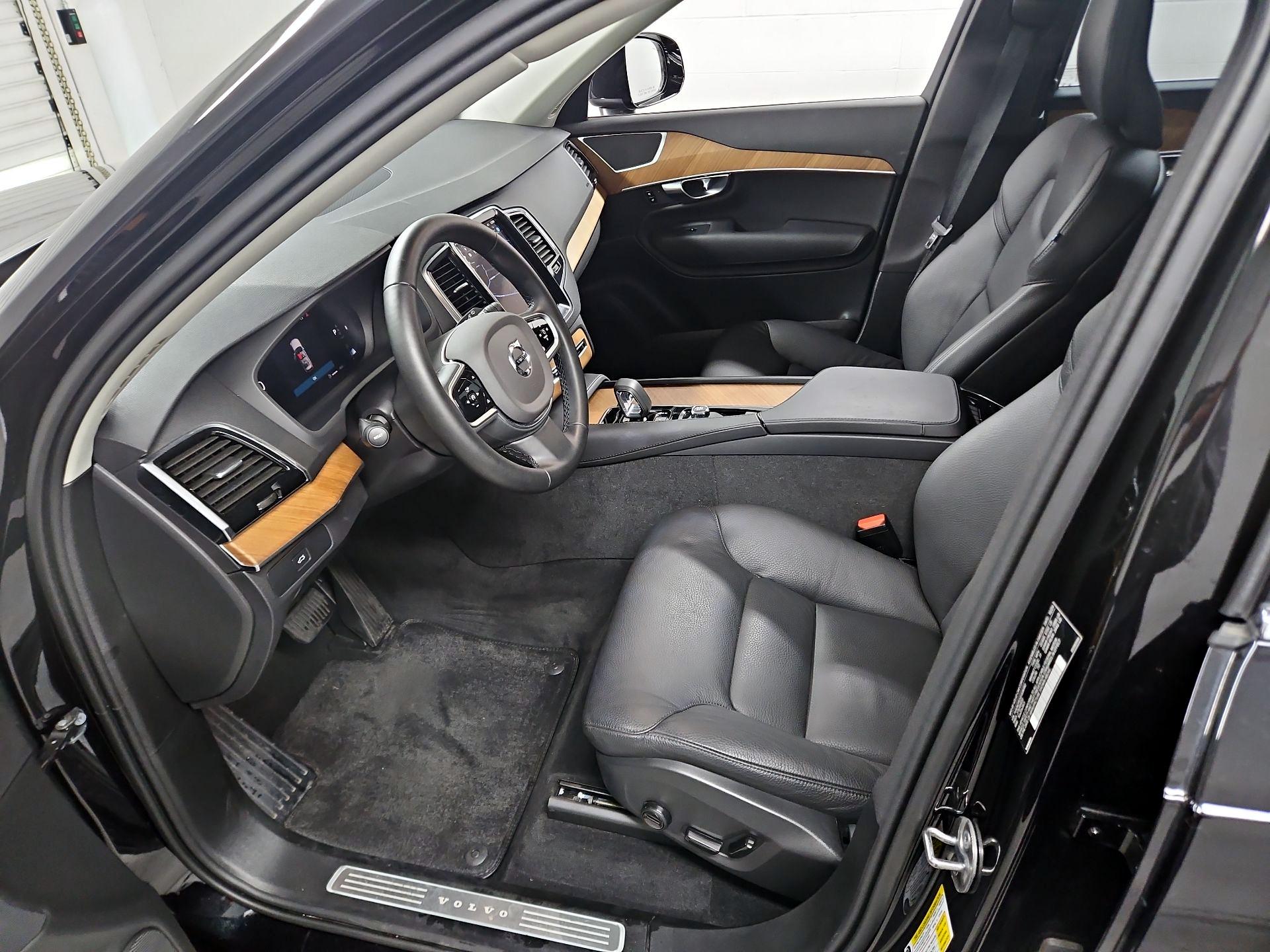 Thumbnail: 2025 Volvo XC90 - 11