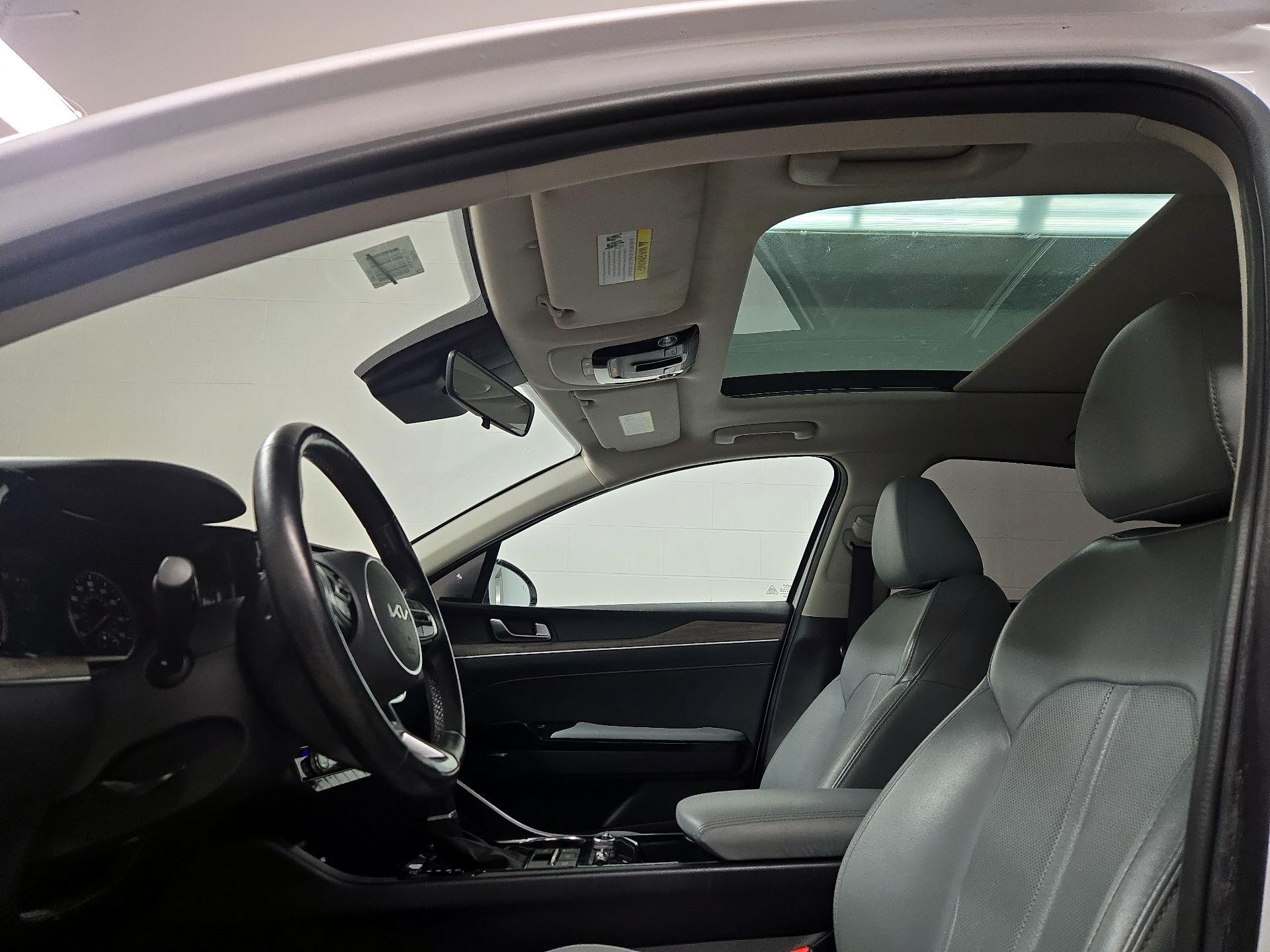 Thumbnail: 2022 Kia K5 - 20