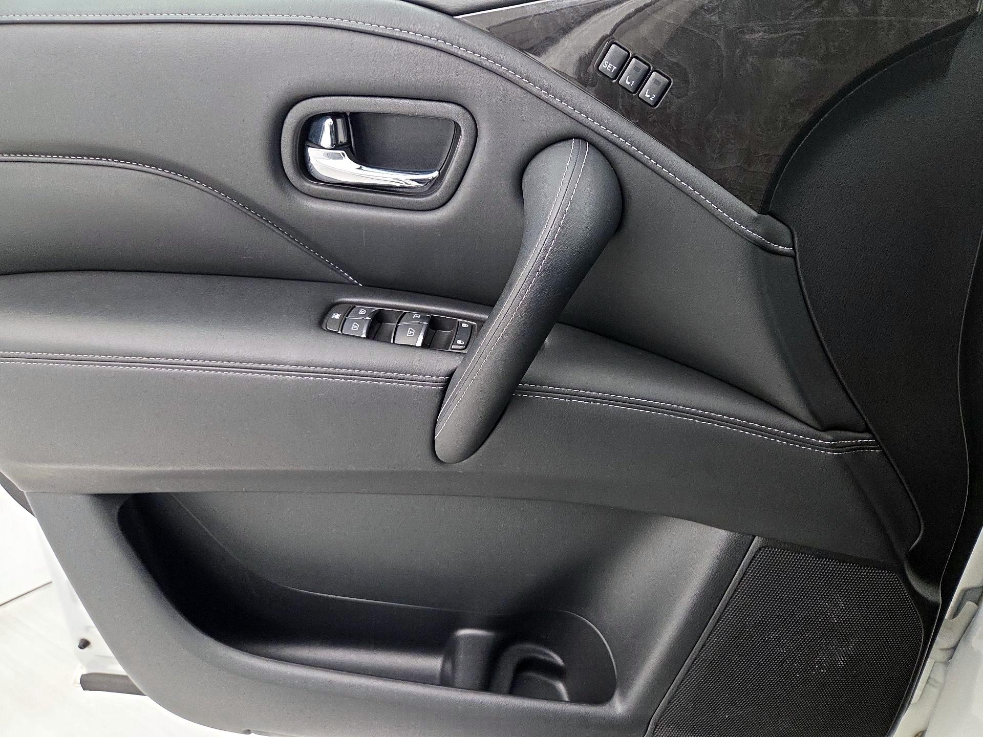 Thumbnail: 2024 INFINITI QX80 - 12