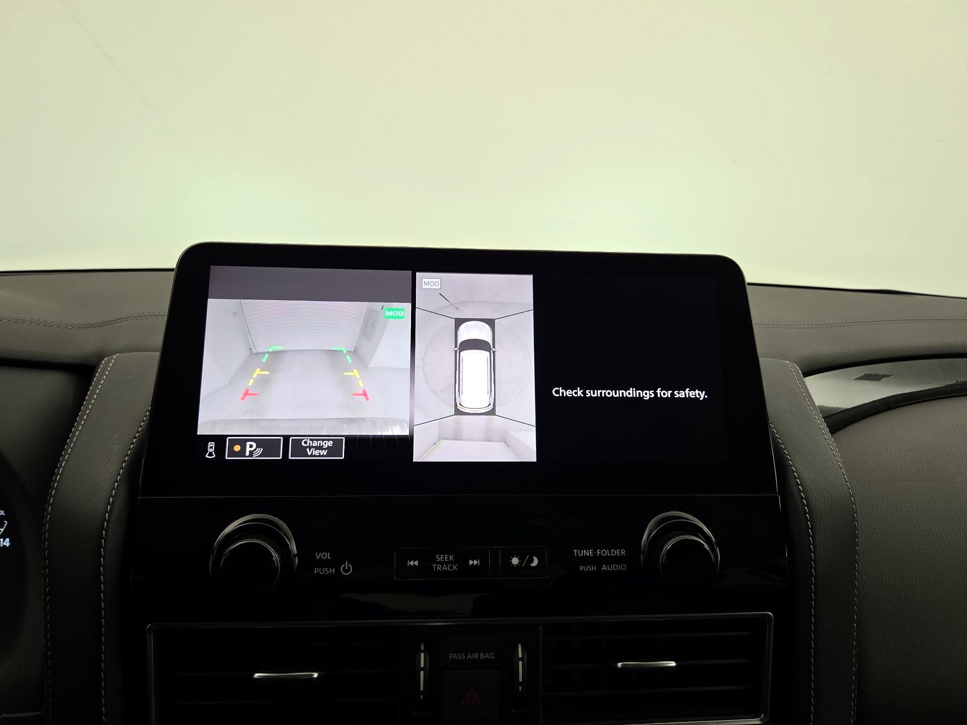 Thumbnail: 2024 INFINITI QX80 - 15