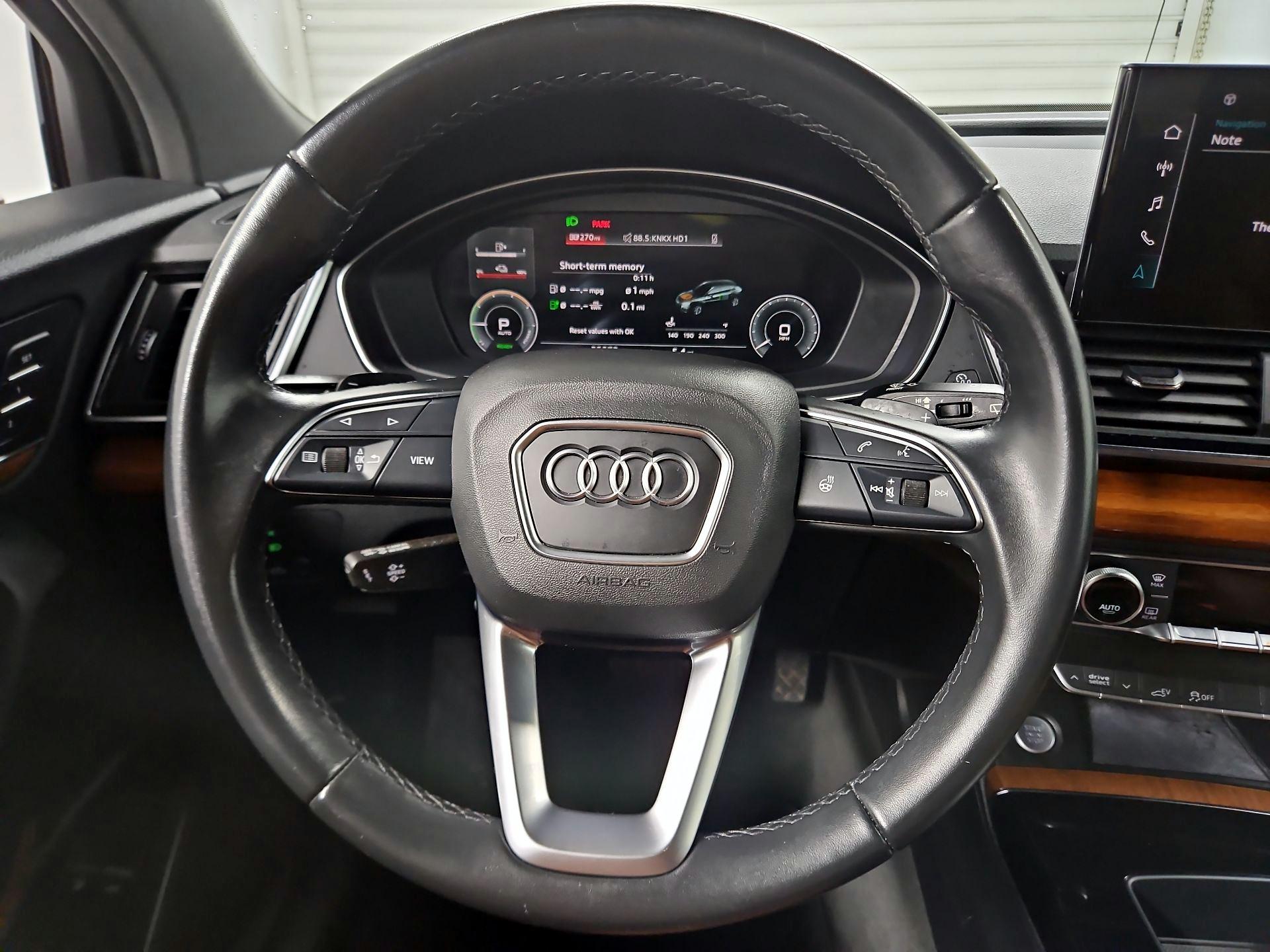 Thumbnail: 2022 Audi Q5 - 10