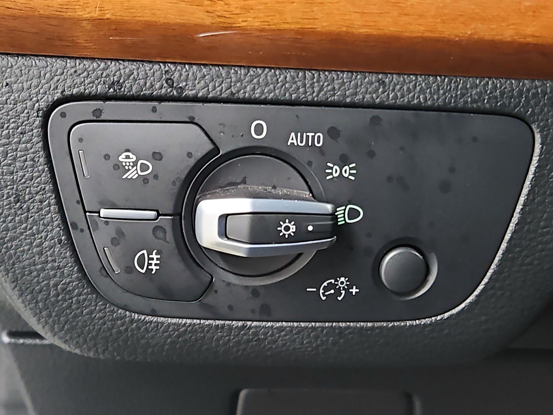 Thumbnail: 2022 Audi Q5 - 13