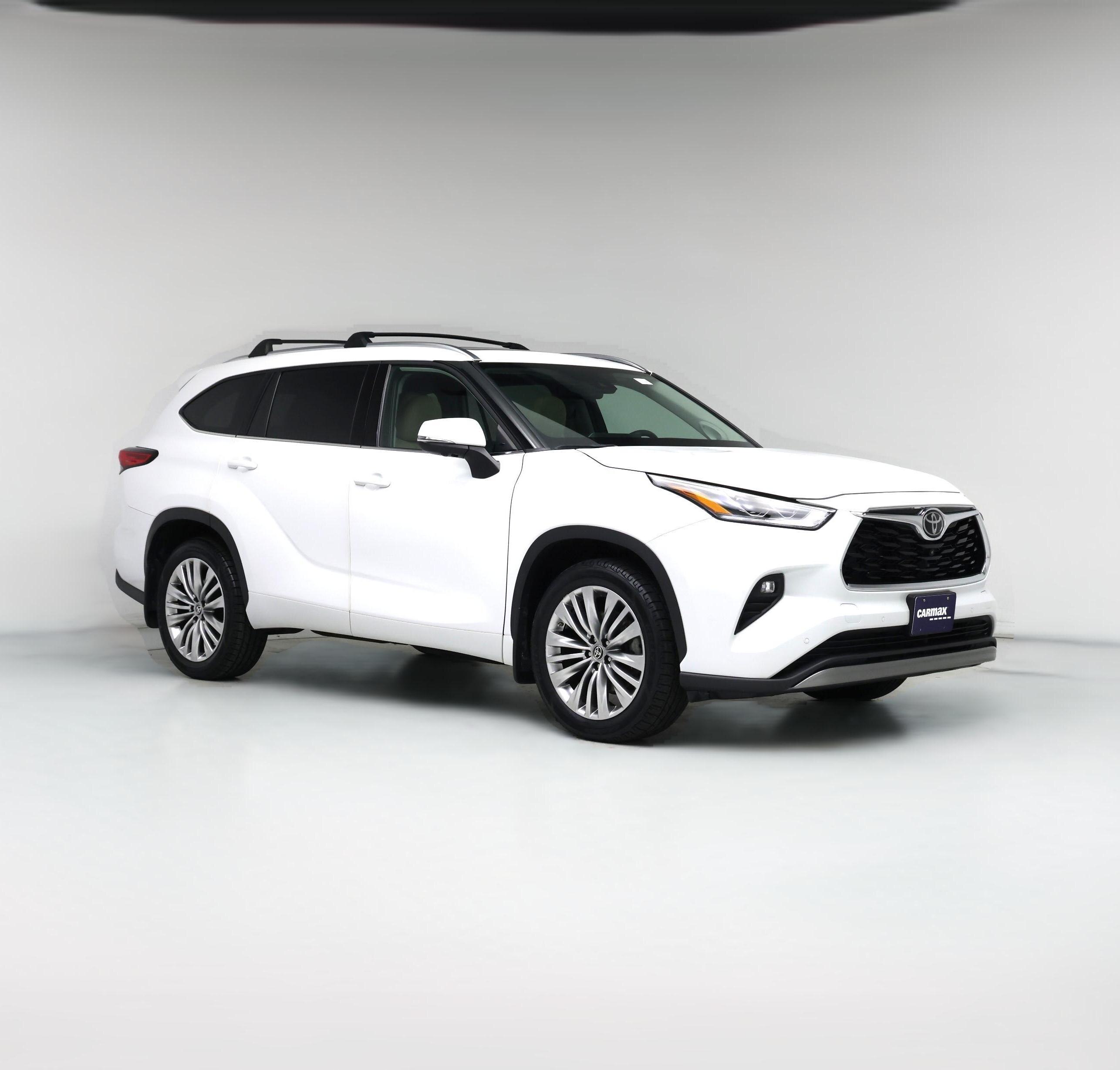 Thumbnail: 2023 Toyota Highlander - 1