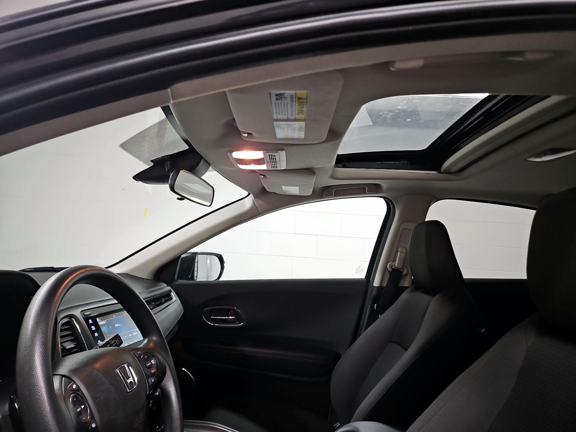 Thumbnail: 2022 Honda HR-V - 19