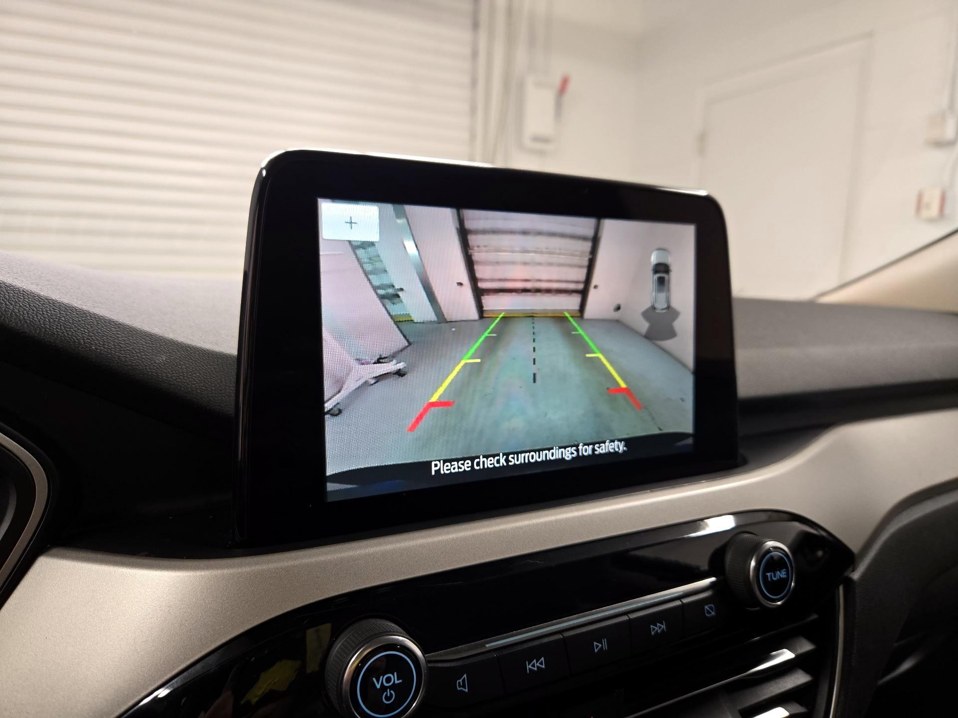 Thumbnail: 2020 Ford Escape - 14