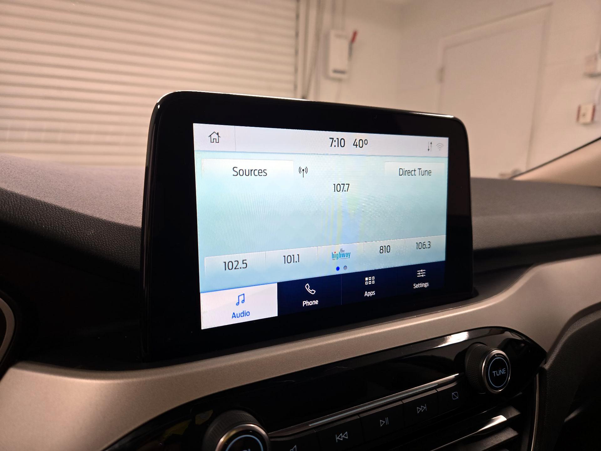 Thumbnail: 2020 Ford Escape - 15