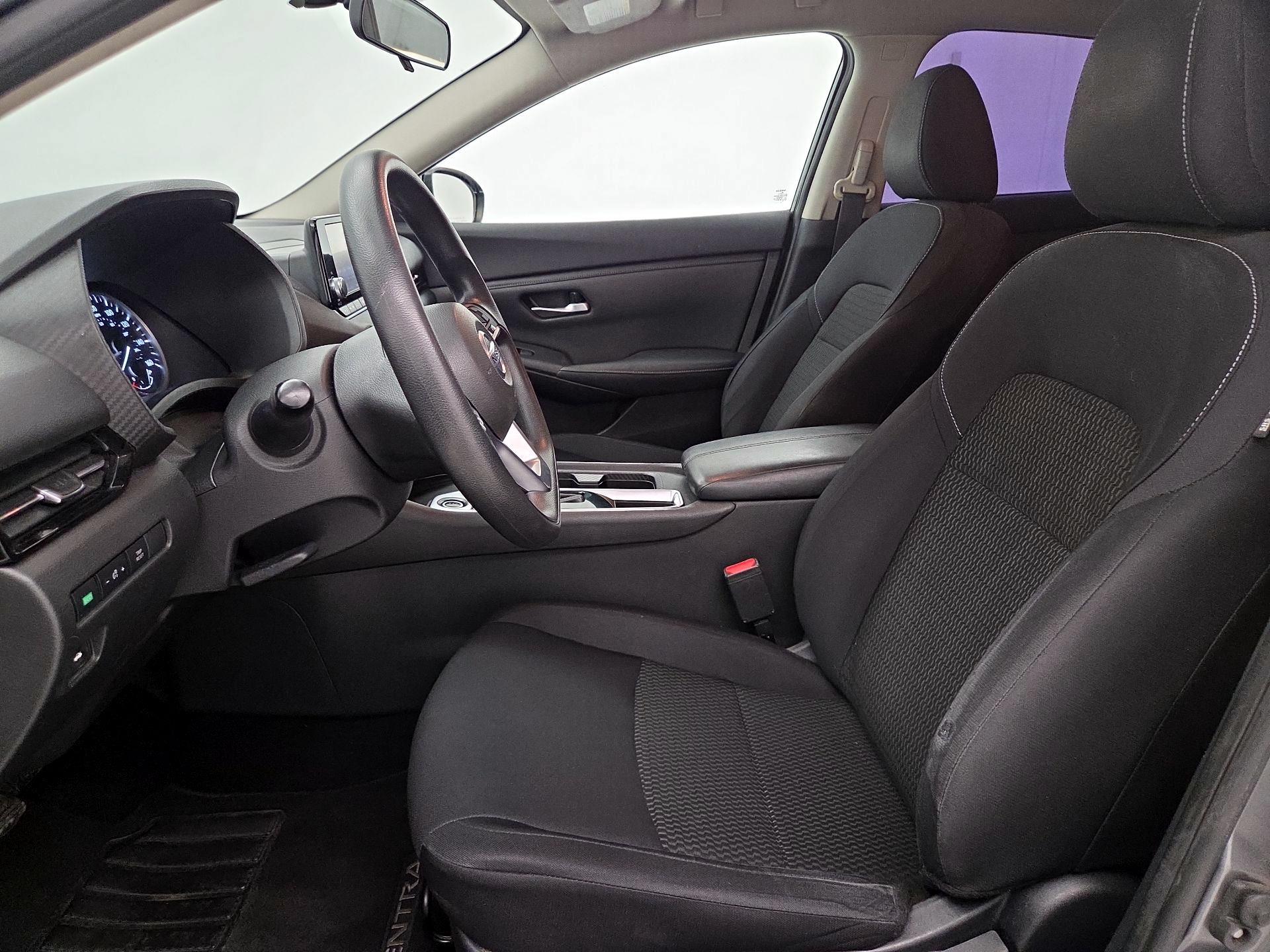 Thumbnail: 2020 Nissan Sentra - 11