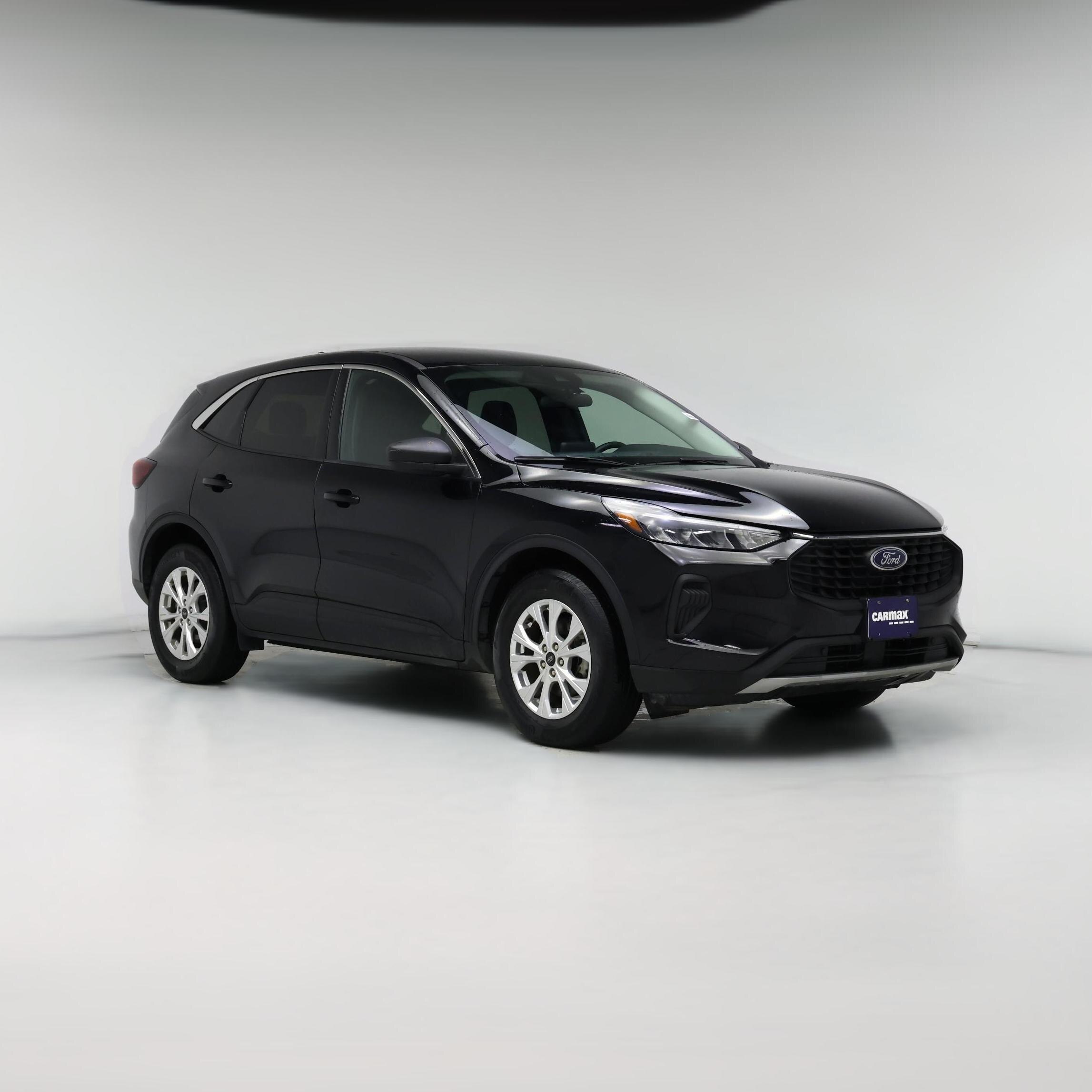 Thumbnail: 2023 Ford Escape - 1