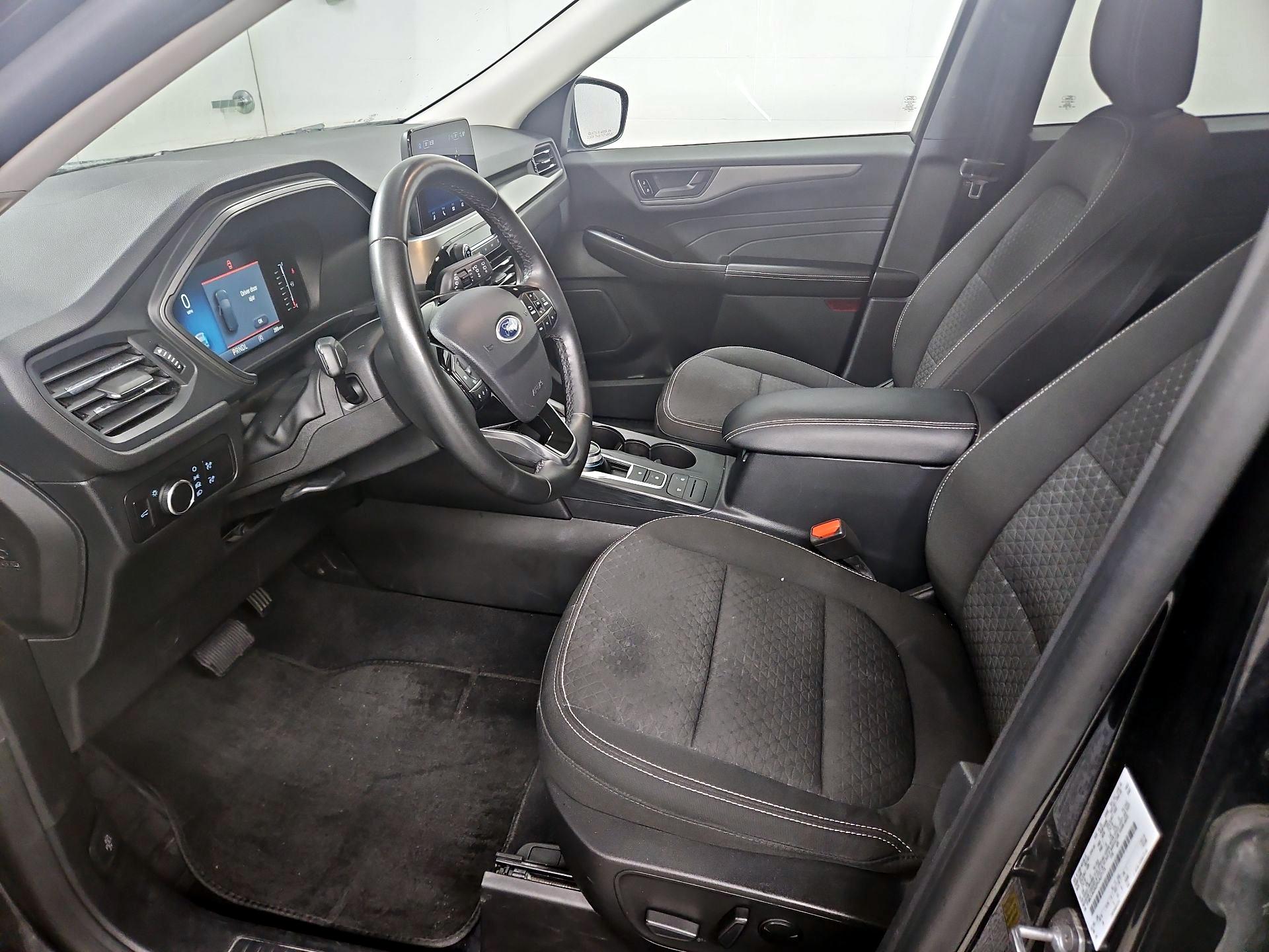 Thumbnail: 2023 Ford Escape - 11