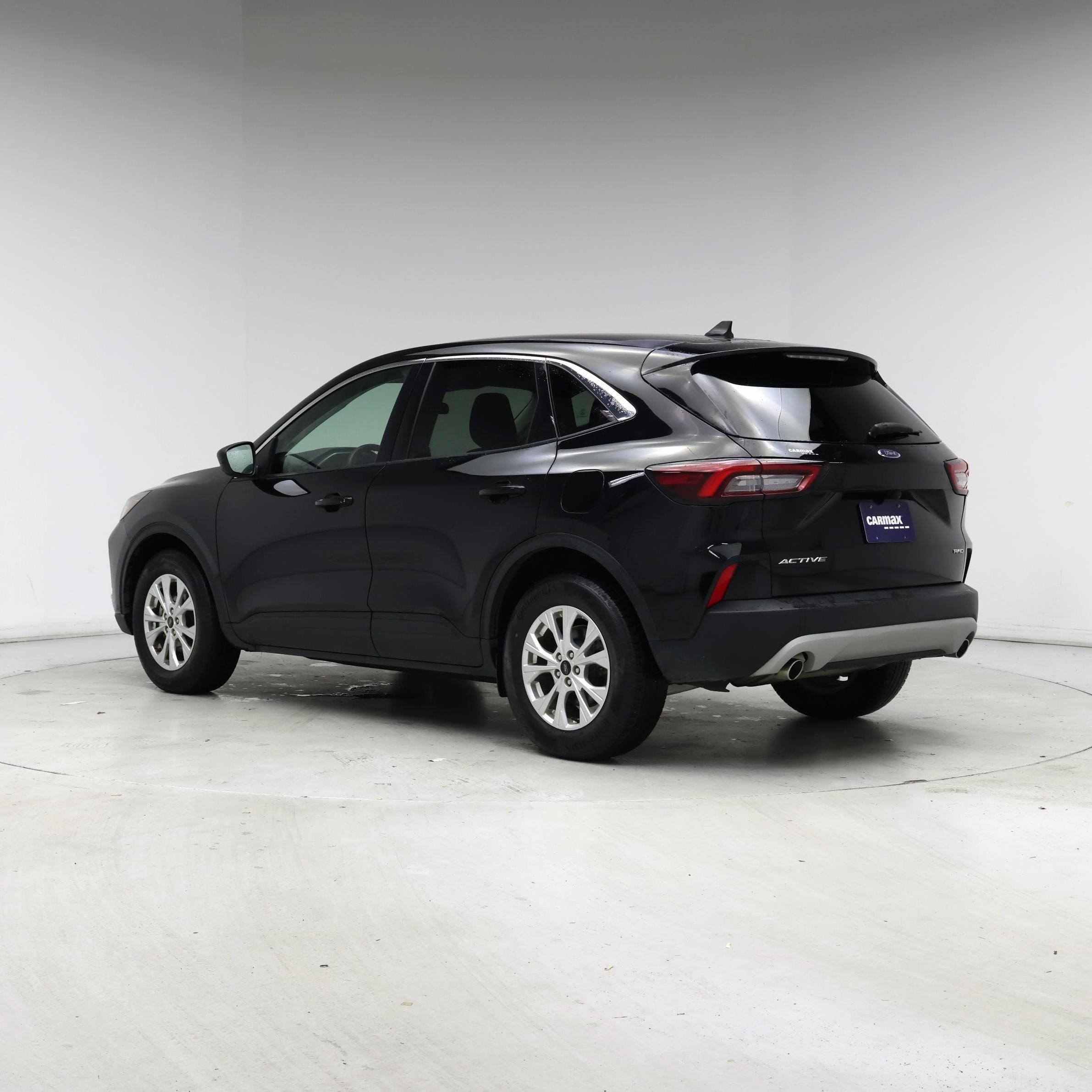 Thumbnail: 2023 Ford Escape - 2