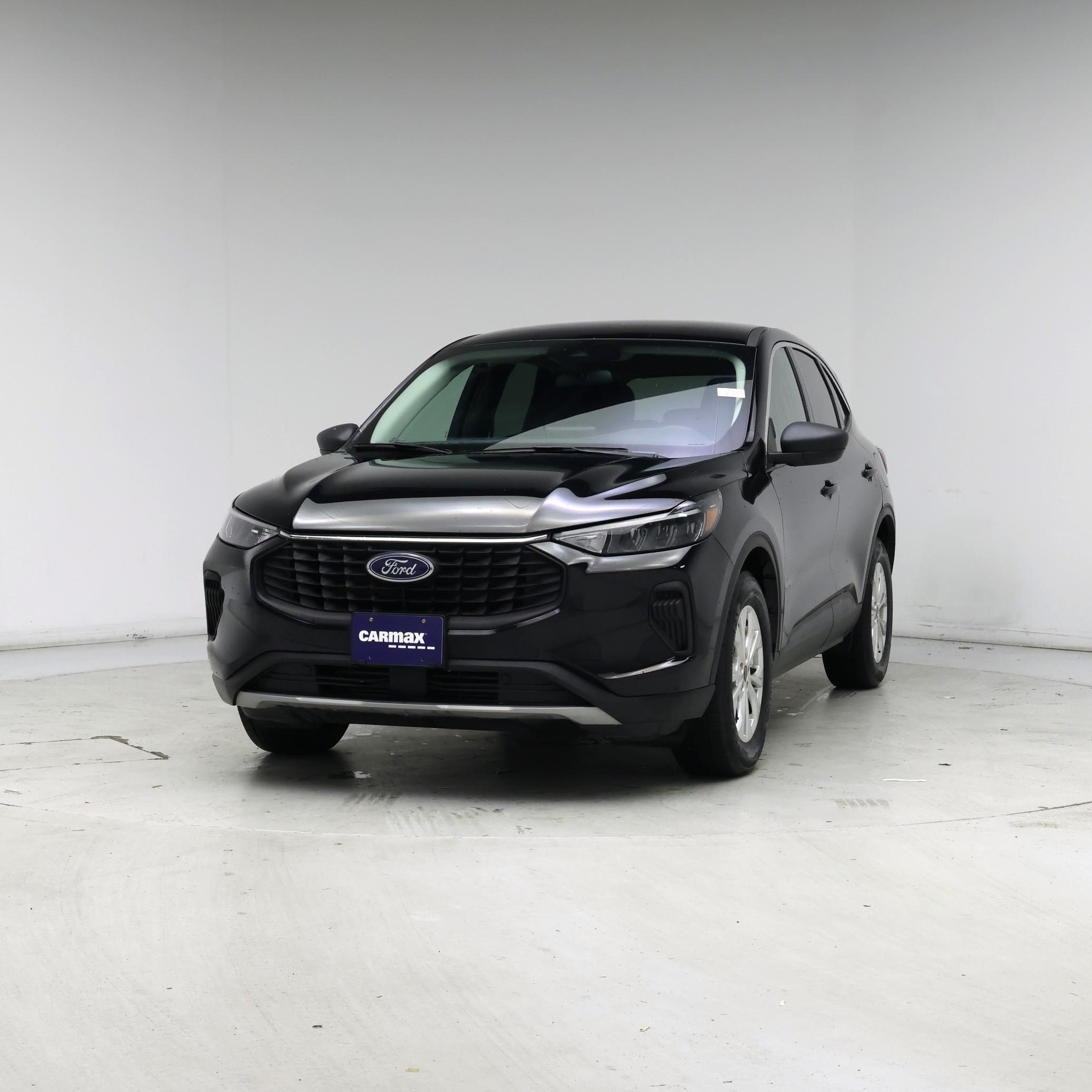 Thumbnail: 2023 Ford Escape - 4